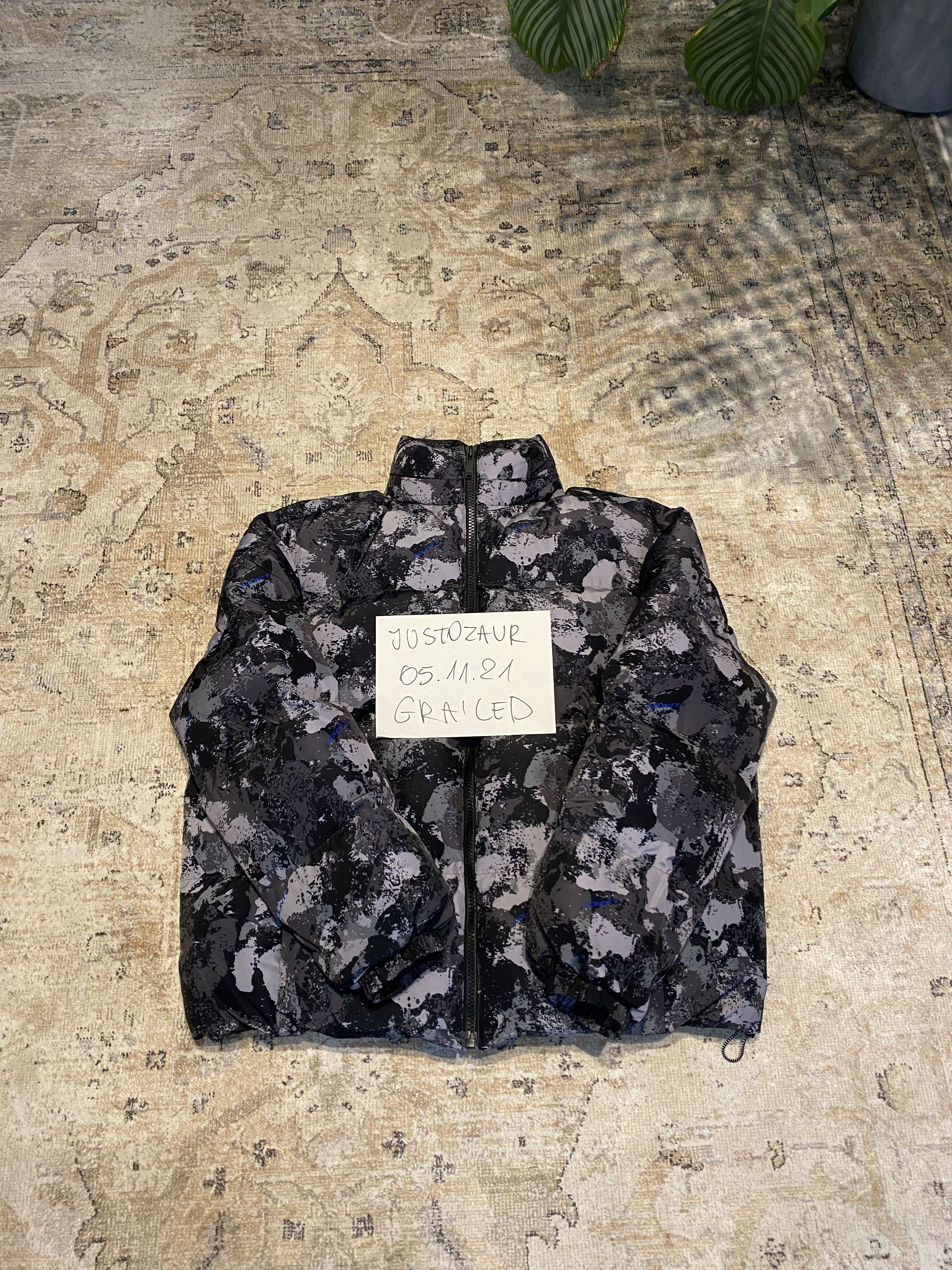 Marcelo Burlon CAMO PUFFER JACKET Size US L / EU 52-54 / 3 - 1 Thumbnail
