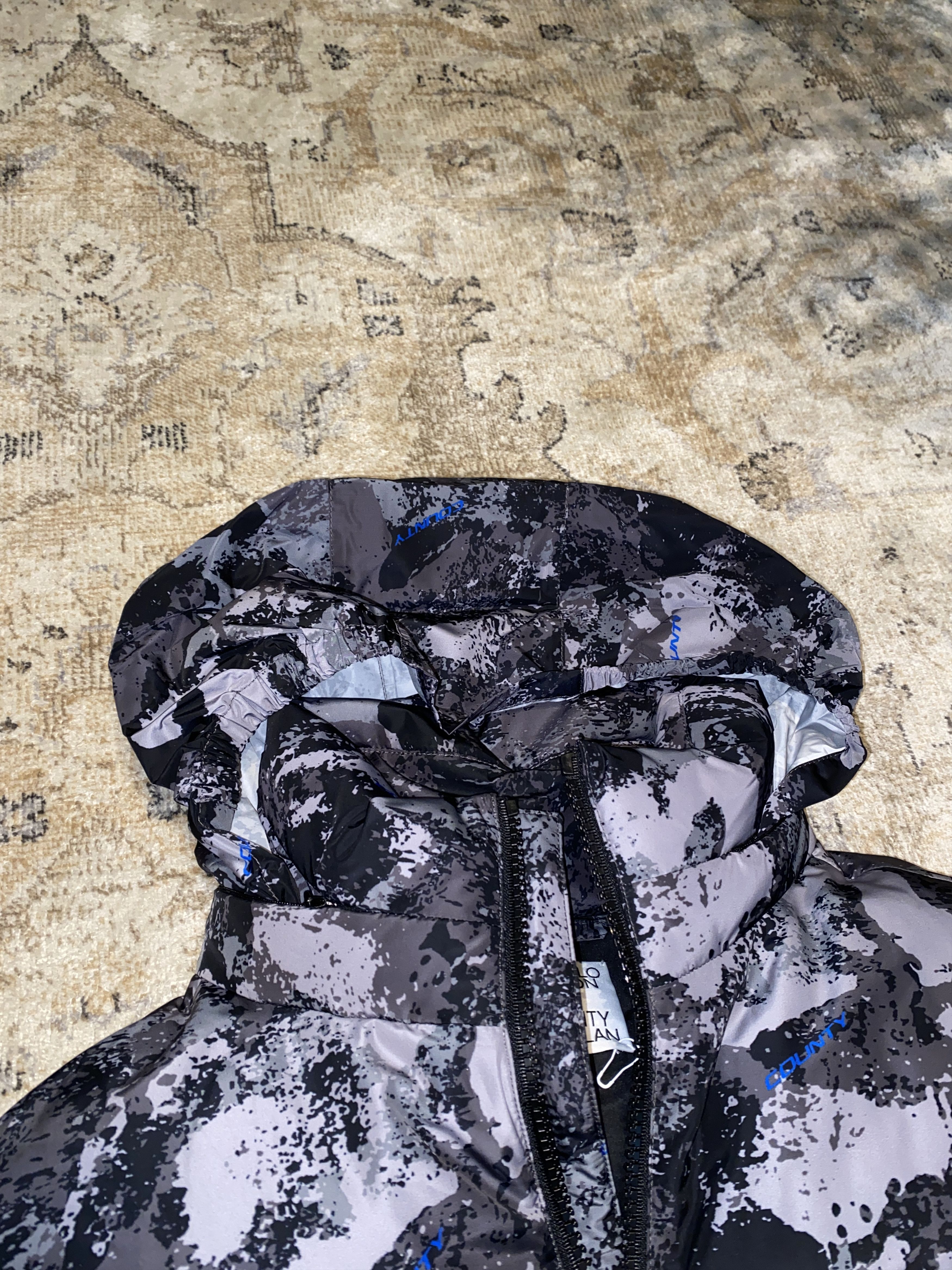 Marcelo Burlon CAMO PUFFER JACKET Size US L / EU 52-54 / 3 - 5 Thumbnail