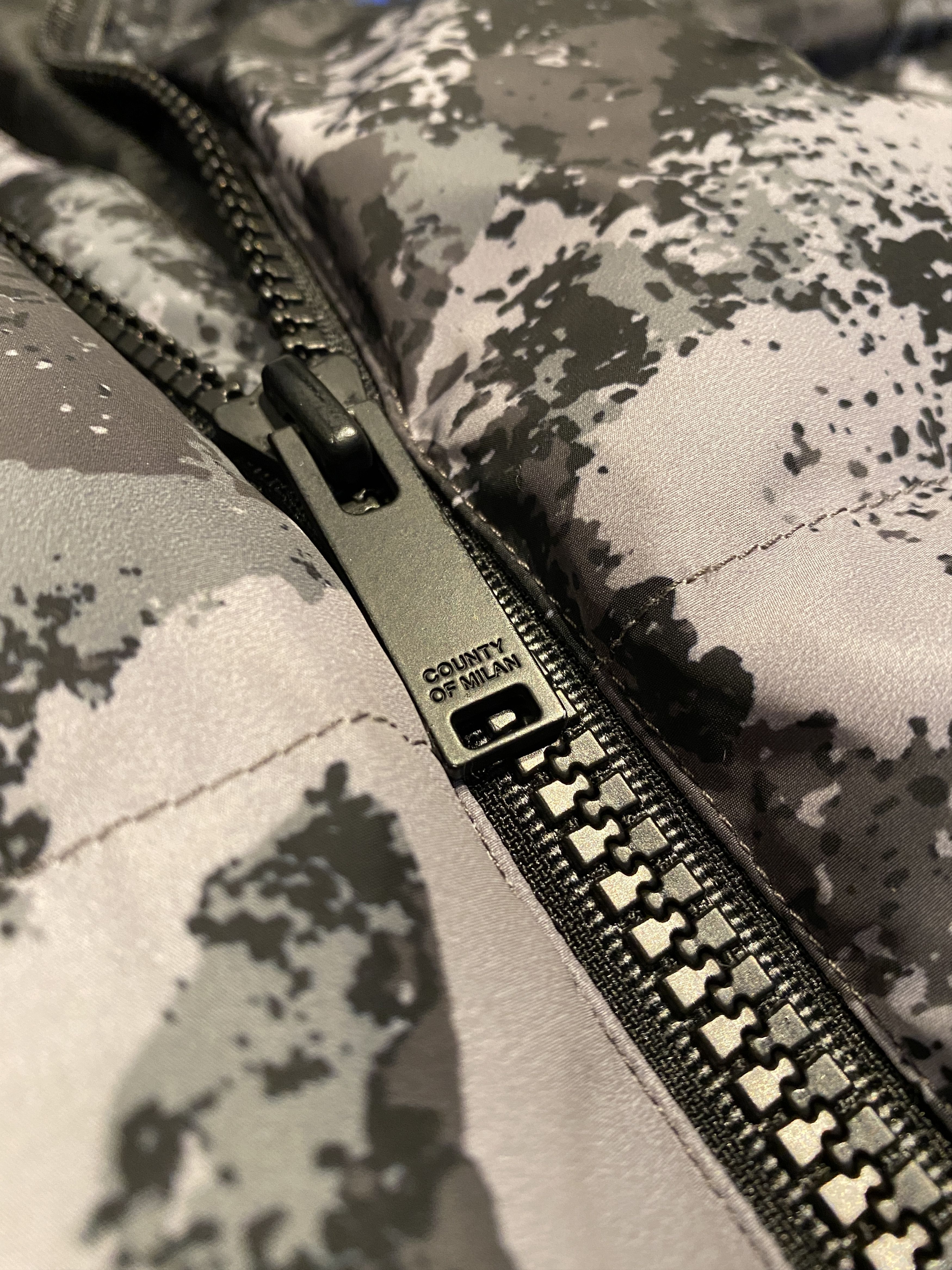 Marcelo Burlon CAMO PUFFER JACKET Size US L / EU 52-54 / 3 - 8 Thumbnail