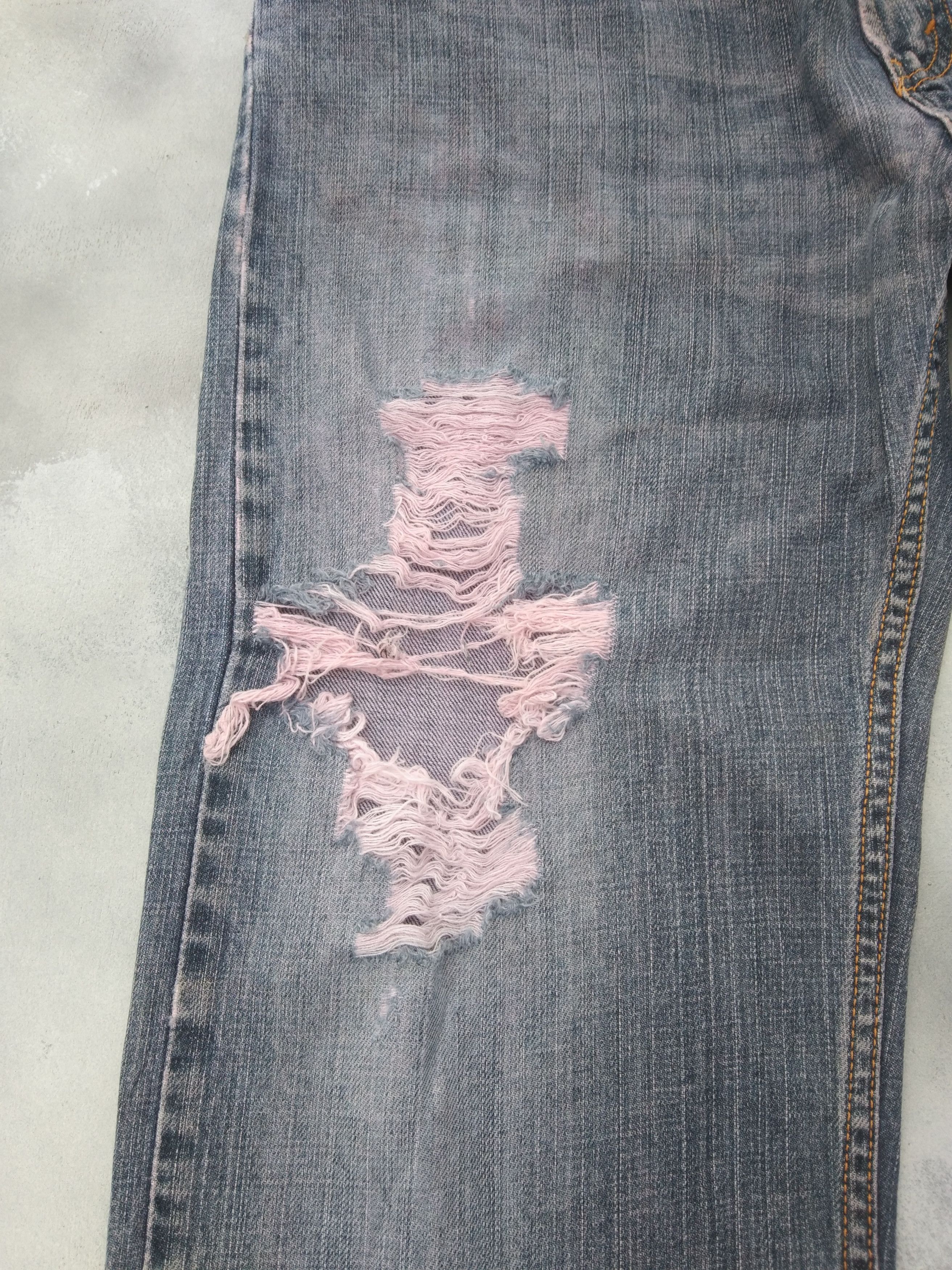 Levi's Vintage Levi's Jeans 559 Distressed Denim 33x30 Size US 33 - 6 Thumbnail