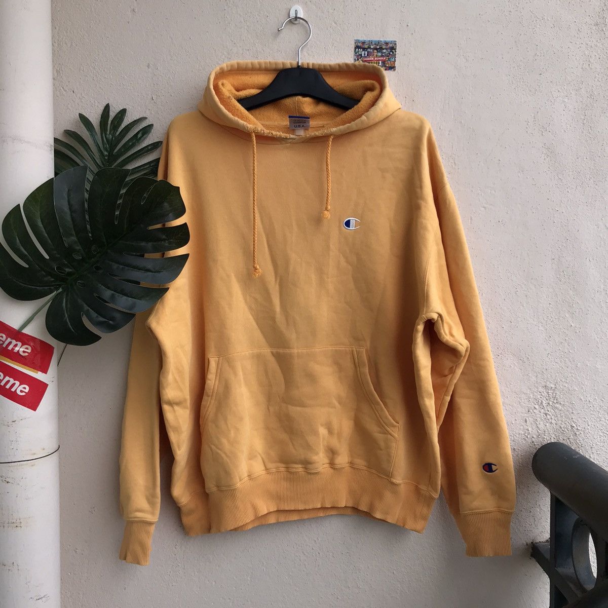 Champion × Vintage Vintage Distressed Champion Size US XL / EU 56 / 4 - 1 Thumbnail