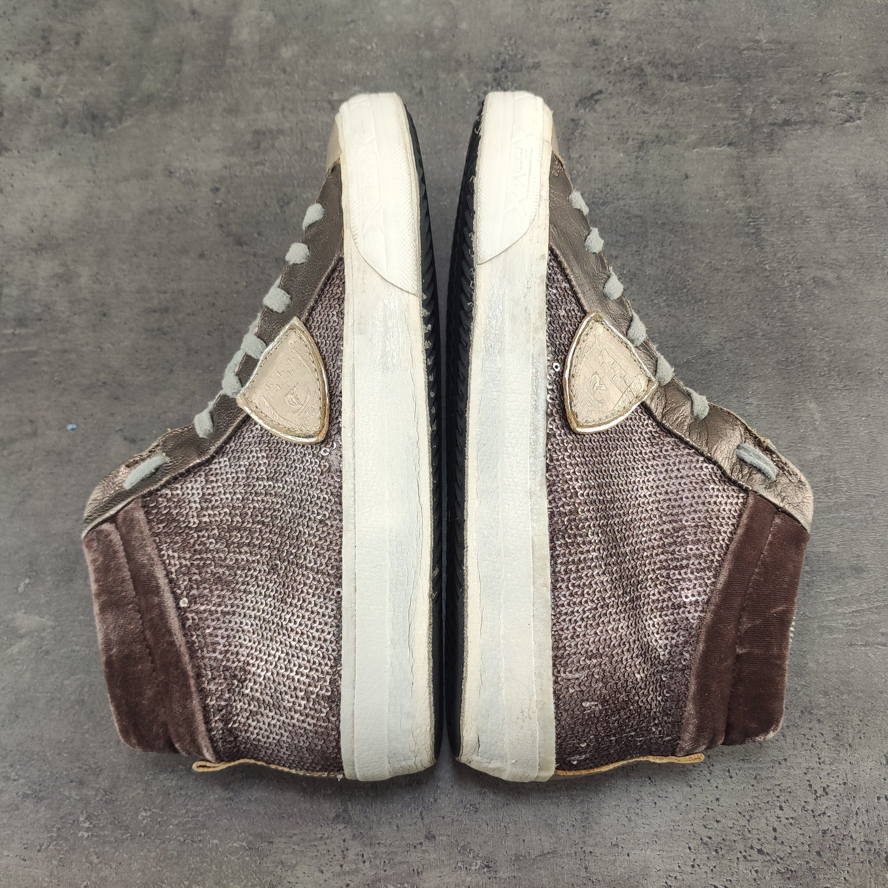靴 PHILIPPE MODEL 37 Philippe Model Bronze Sneakers wmns Sz 37