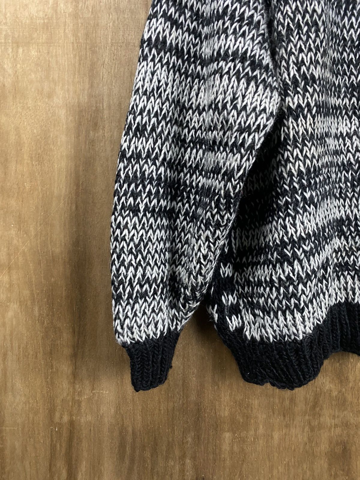 Vintage Japan vintage cardigan mohair fur art Knitwear #Z085 Size US L / EU 52-54 / 3 - 10 Thumbnail