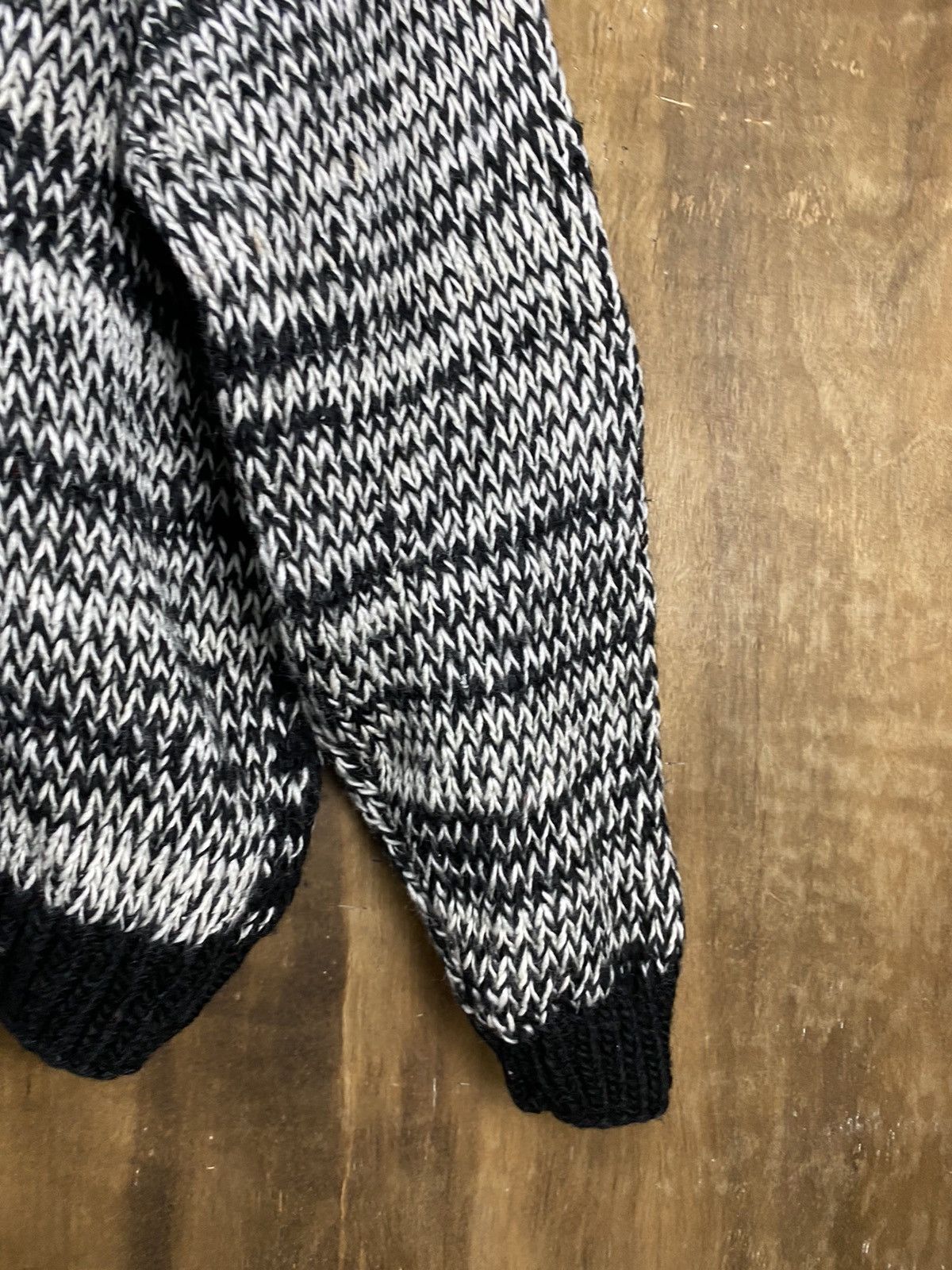 Vintage Japan vintage cardigan mohair fur art Knitwear #Z085 Size US L / EU 52-54 / 3 - 11 Thumbnail