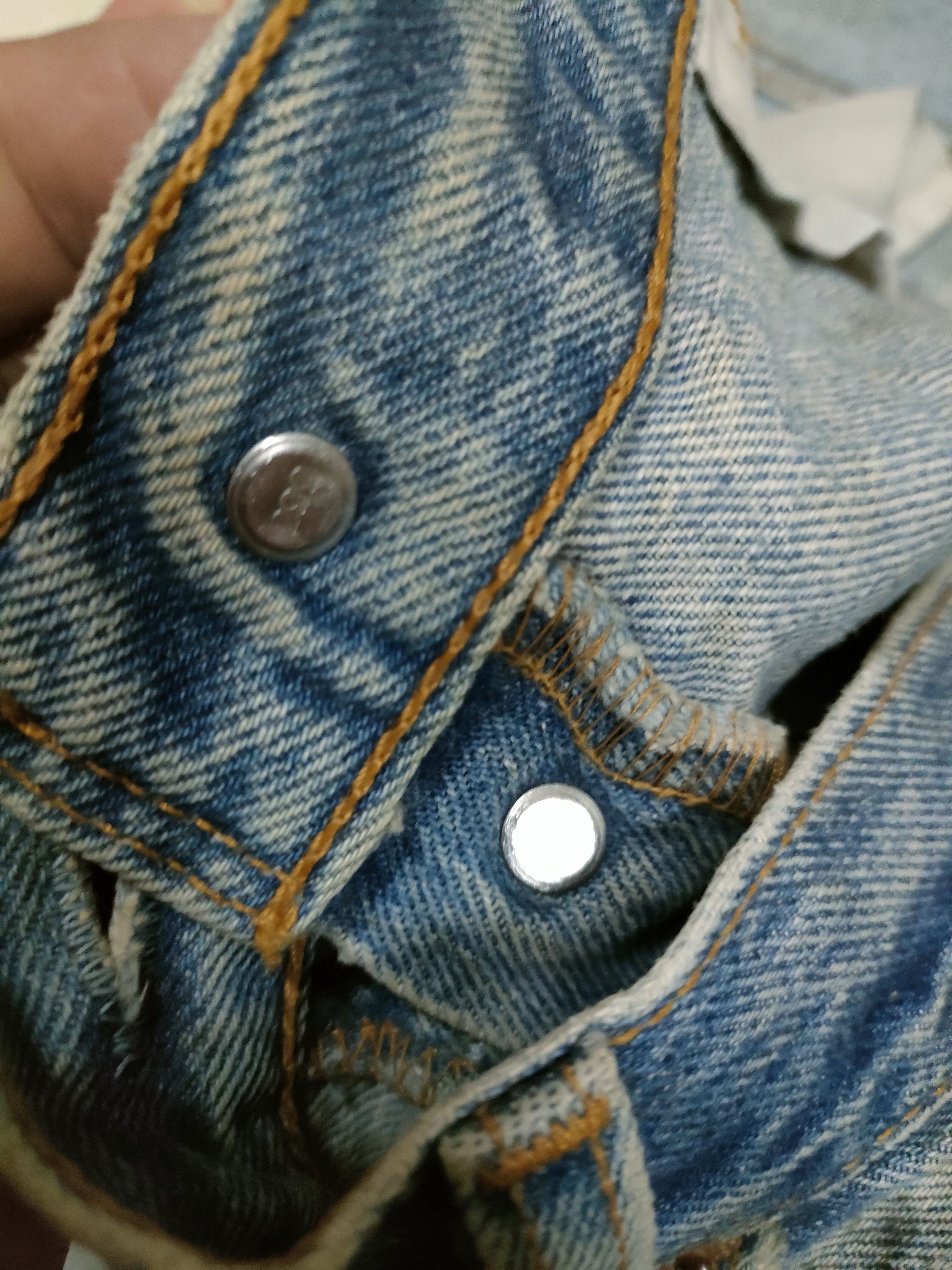 Levi's × Levi's Vintage Clothing 🔥 RARE Vintage Levis 501 Distressed Jeans Size US 35 - 14 Thumbnail
