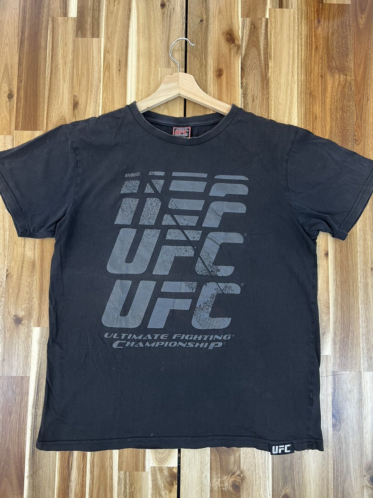 UFC UFC Shirts Size US L / EU 52-54 / 3 - 1 Thumbnail
