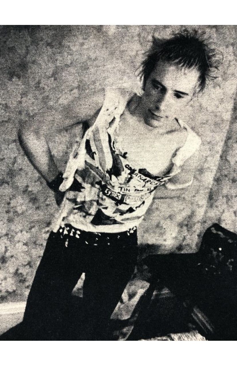 Band Tees × Designer × Japanese Brand Vintage sex pistols Johnny Rotten photo punk rock t shirt Size US M / EU 48-50 / 2 - 3 Thumbnail