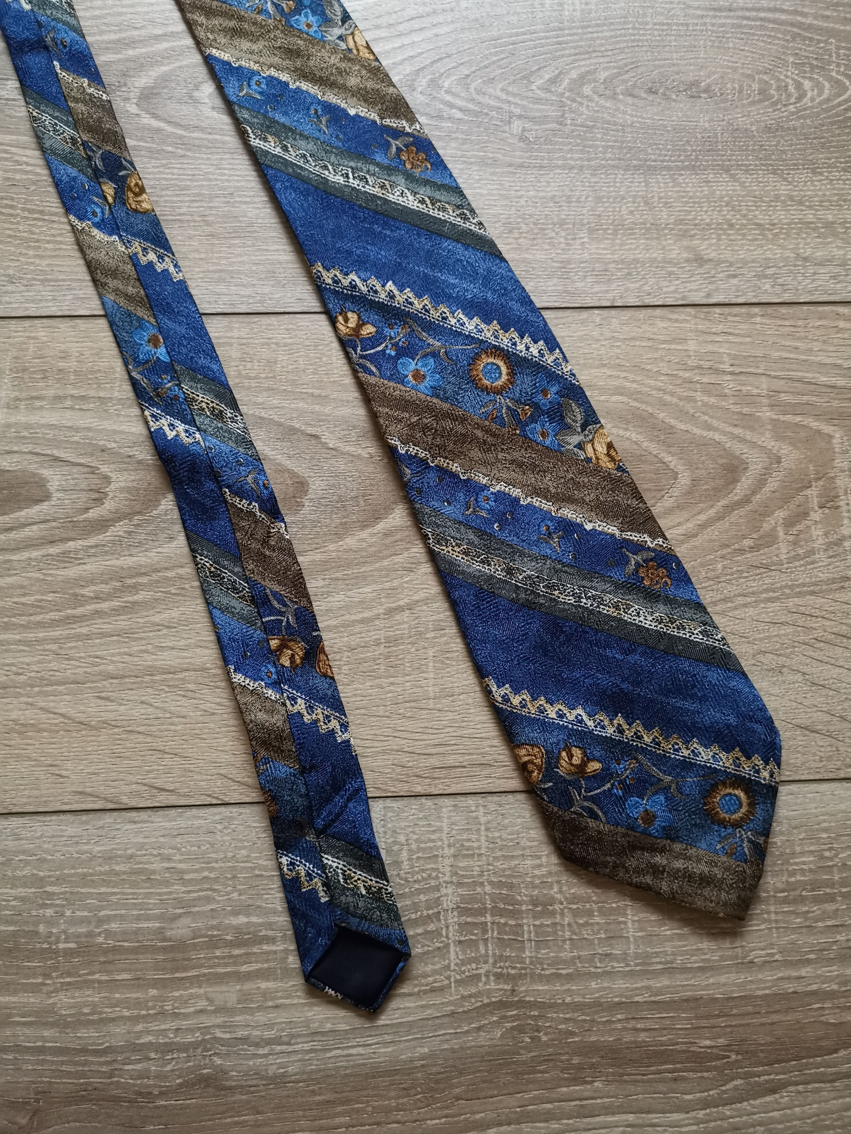 Cerruti 1881 Cerruti 1881 floral flower multilogo tie Size ONE SIZE - 1 Thumbnail
