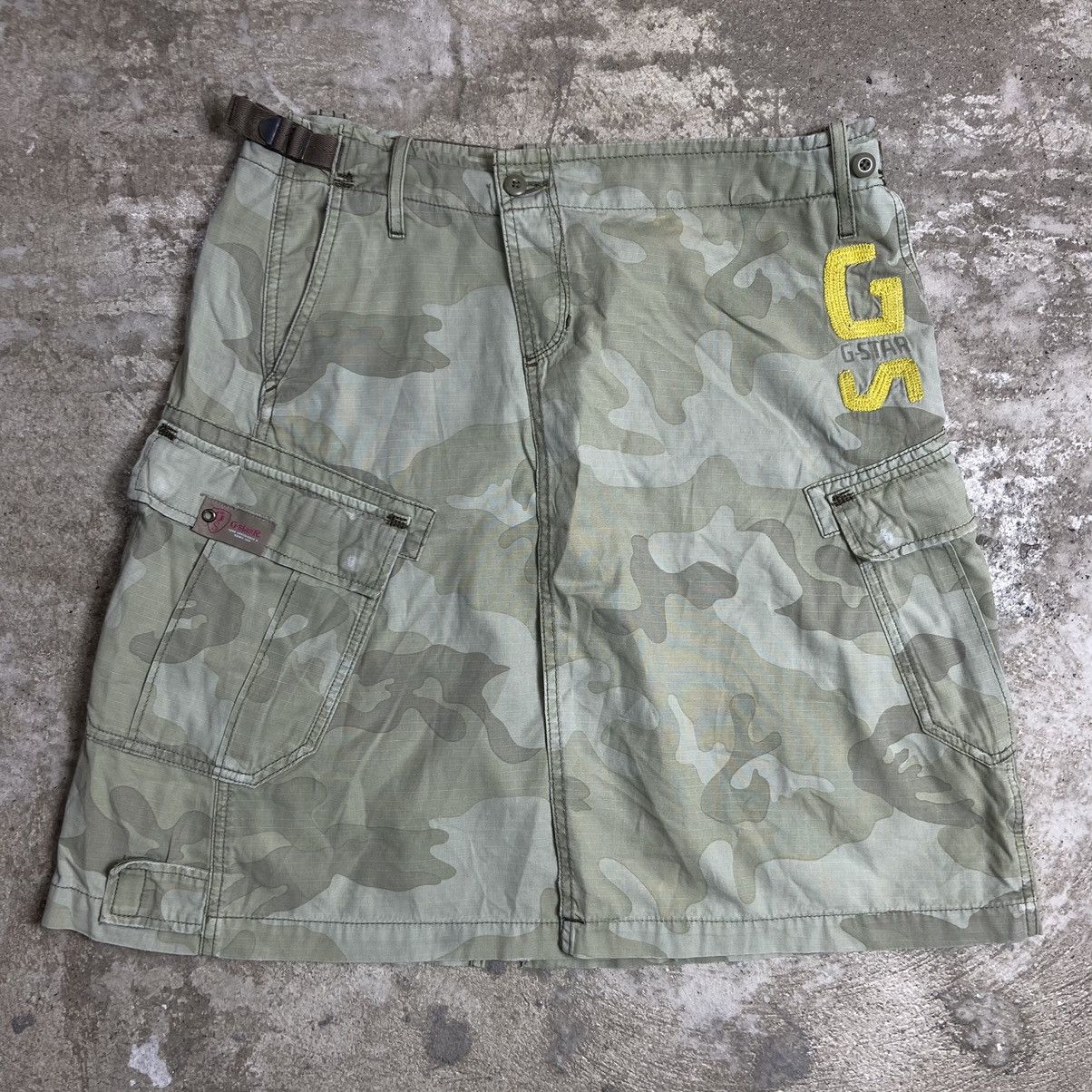 2000s Archive multi pocket cargo shorts