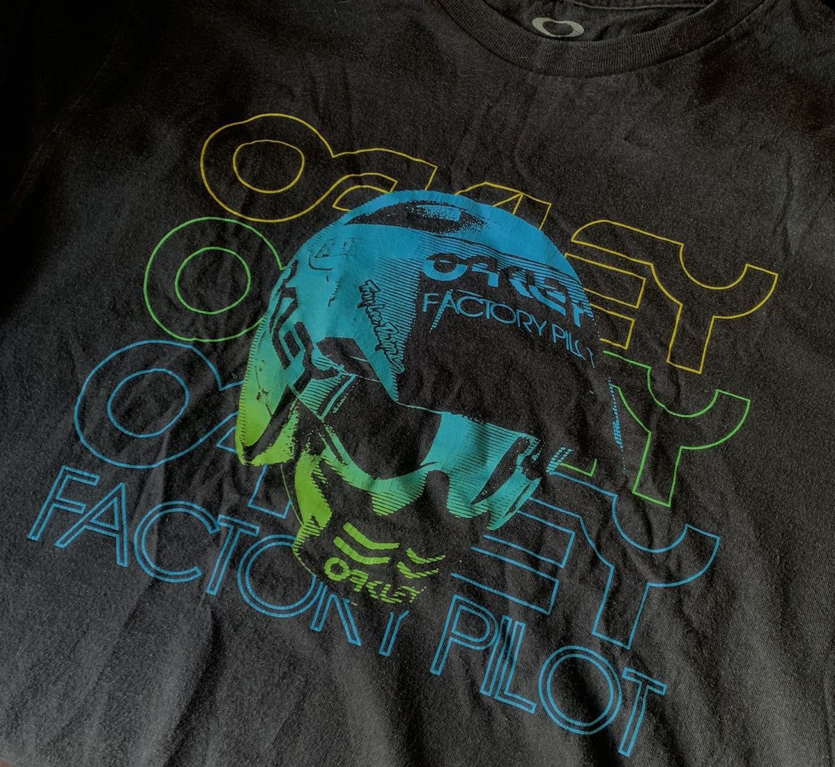 OAKLEY ビンテージ FACTORY PILOT Tシャツ Vintage 90s Oakley Clothing : Factory Pilot T-shirt / Modern