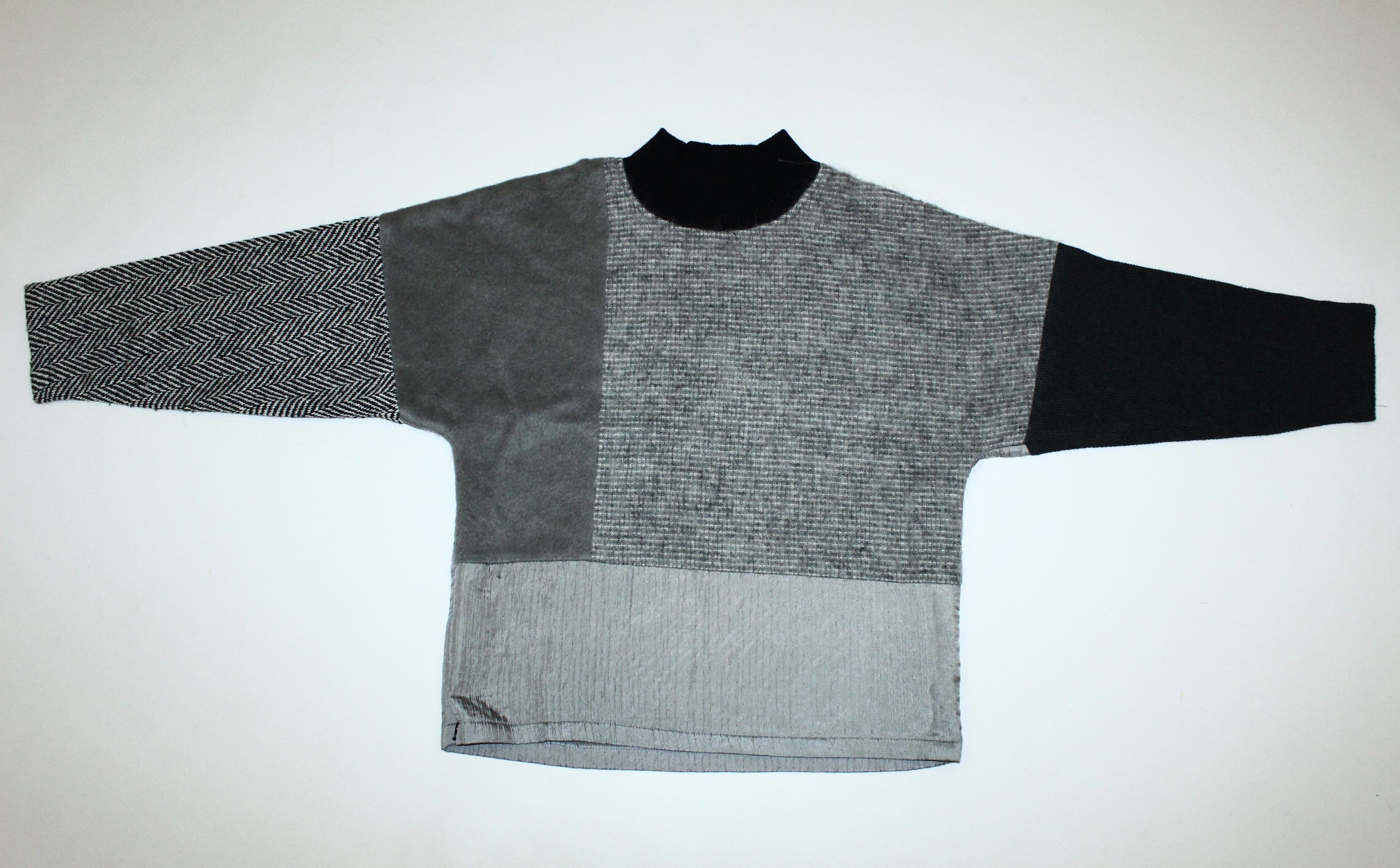 Japanese Brand 💥RARE💥 Vladimir Karaleev Patchwork Cropped Top Size M / US 6-8 / IT 42-44 - 8 Thumbnail