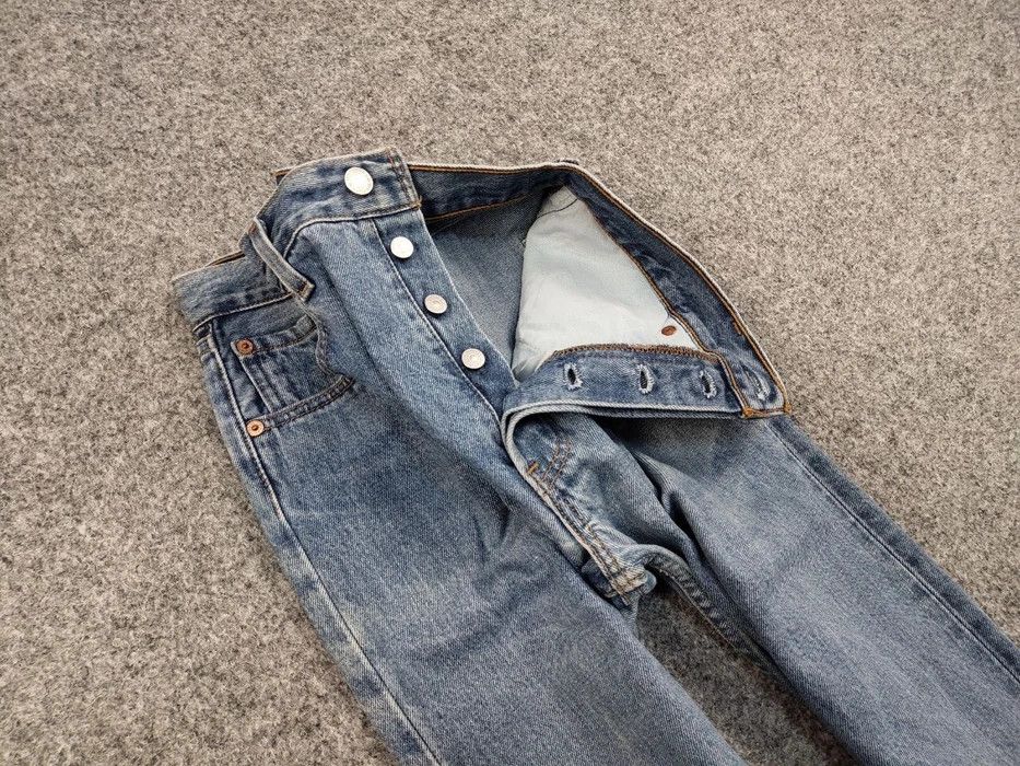 Levi's Vintage 80's Levis 501 Jeans Made USA Perfect Faded Denim Size US 33 - 8 Thumbnail