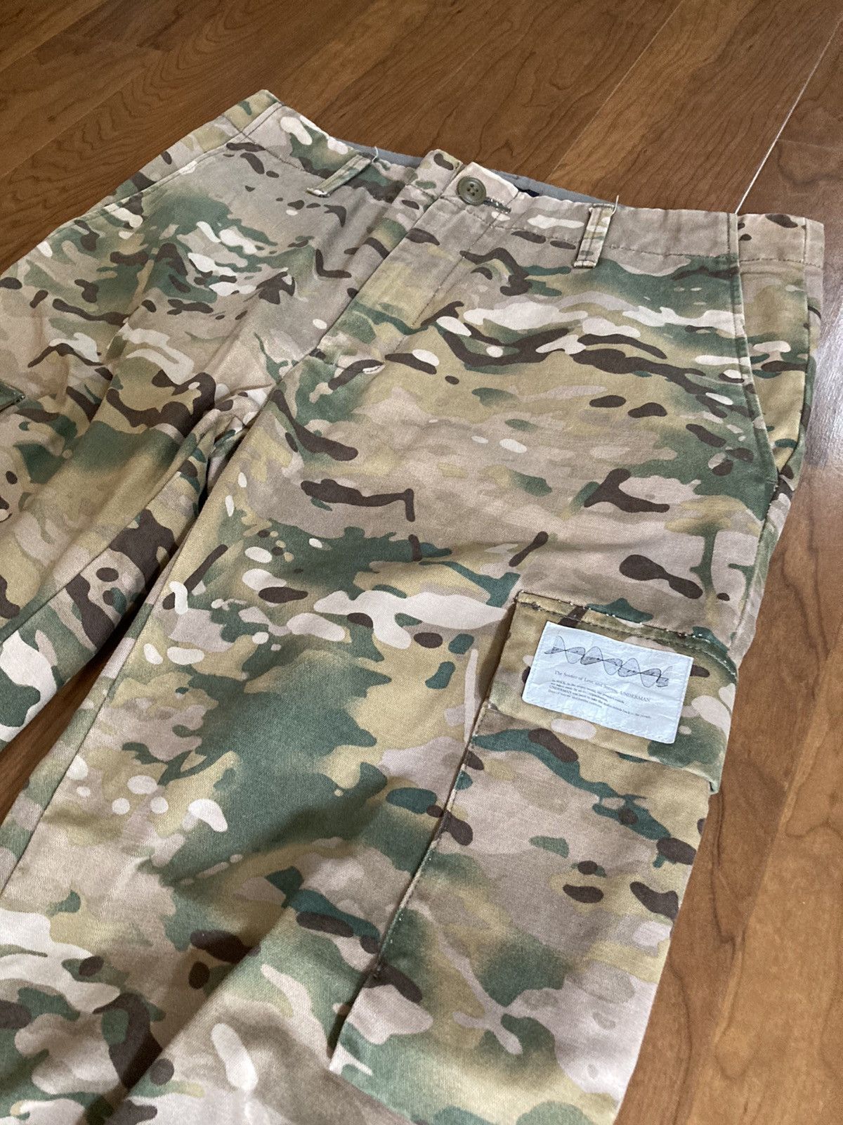Jun Takahashi 2011S/S Cropped Cargos Size US 32 / EU 48 - 1 Thumbnail
