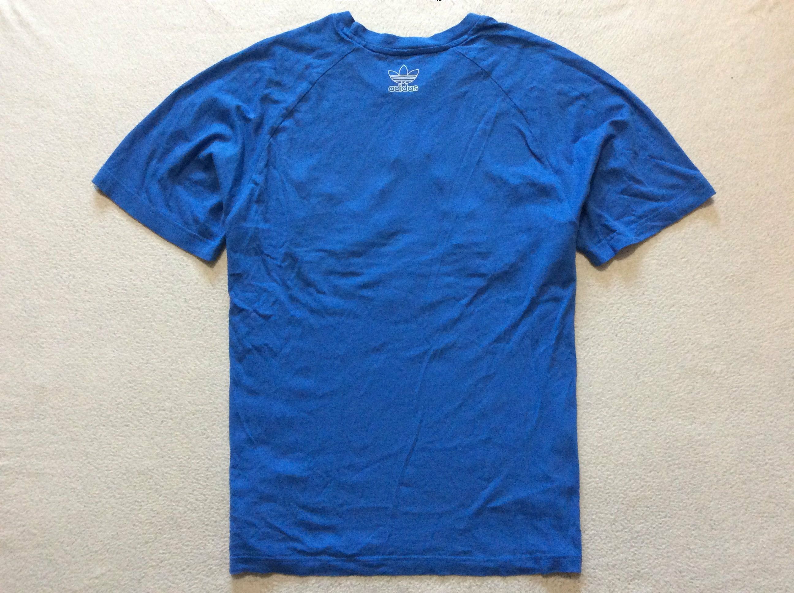Adidas Vintage Adidas Originals Big Trefoil Sneaker Print T-Shirt Size US L / EU 52-54 / 3 - 4 Thumbnail