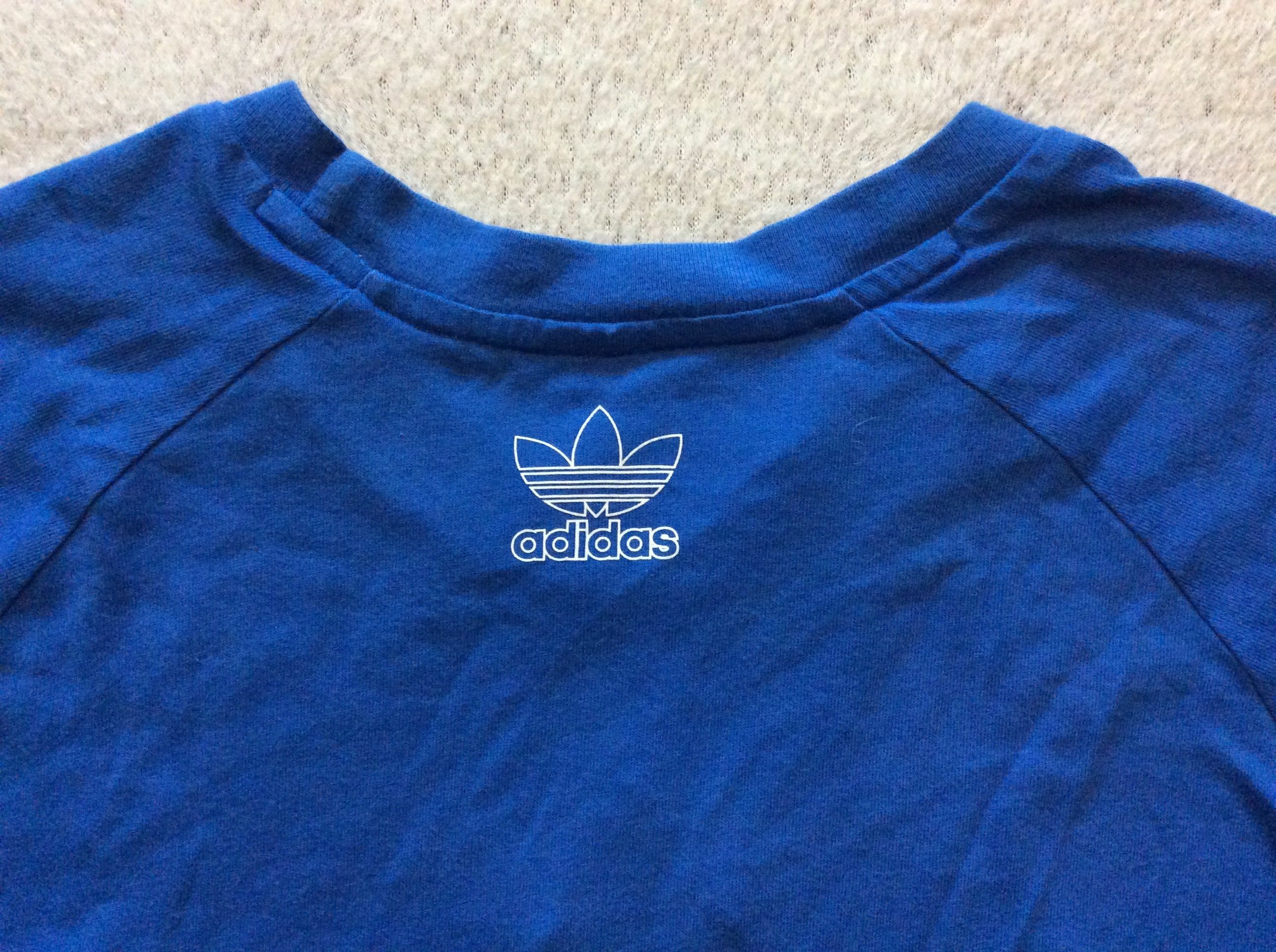 Adidas Vintage Adidas Originals Big Trefoil Sneaker Print T-Shirt Size US L / EU 52-54 / 3 - 5 Thumbnail