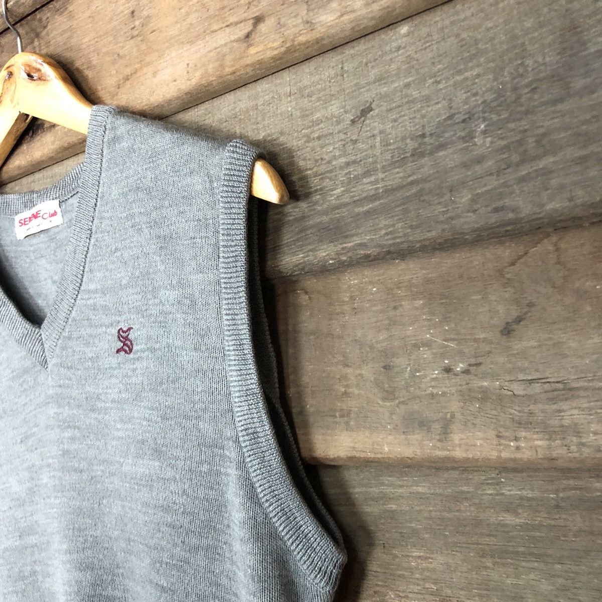 Japanese Brand Retro Sleeveless Knit by "Selene Club" STREETWEARSTEAL Size US S / EU 44-46 / 1 - 4 Thumbnail