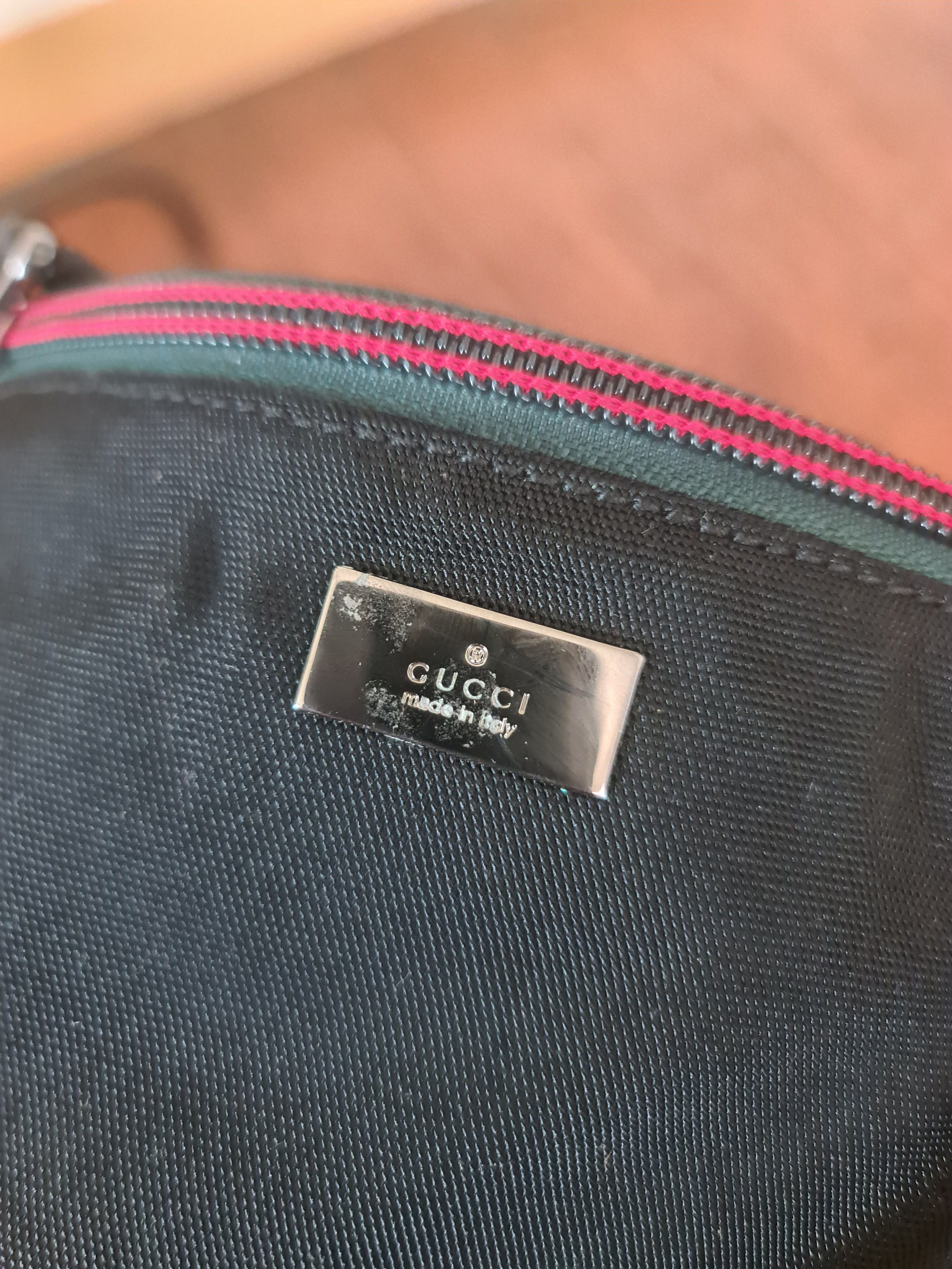 Gucci Rare GUCCI Black Canvass Web Zip Drawstring Beltbag Size ONE SIZE - 9 Thumbnail