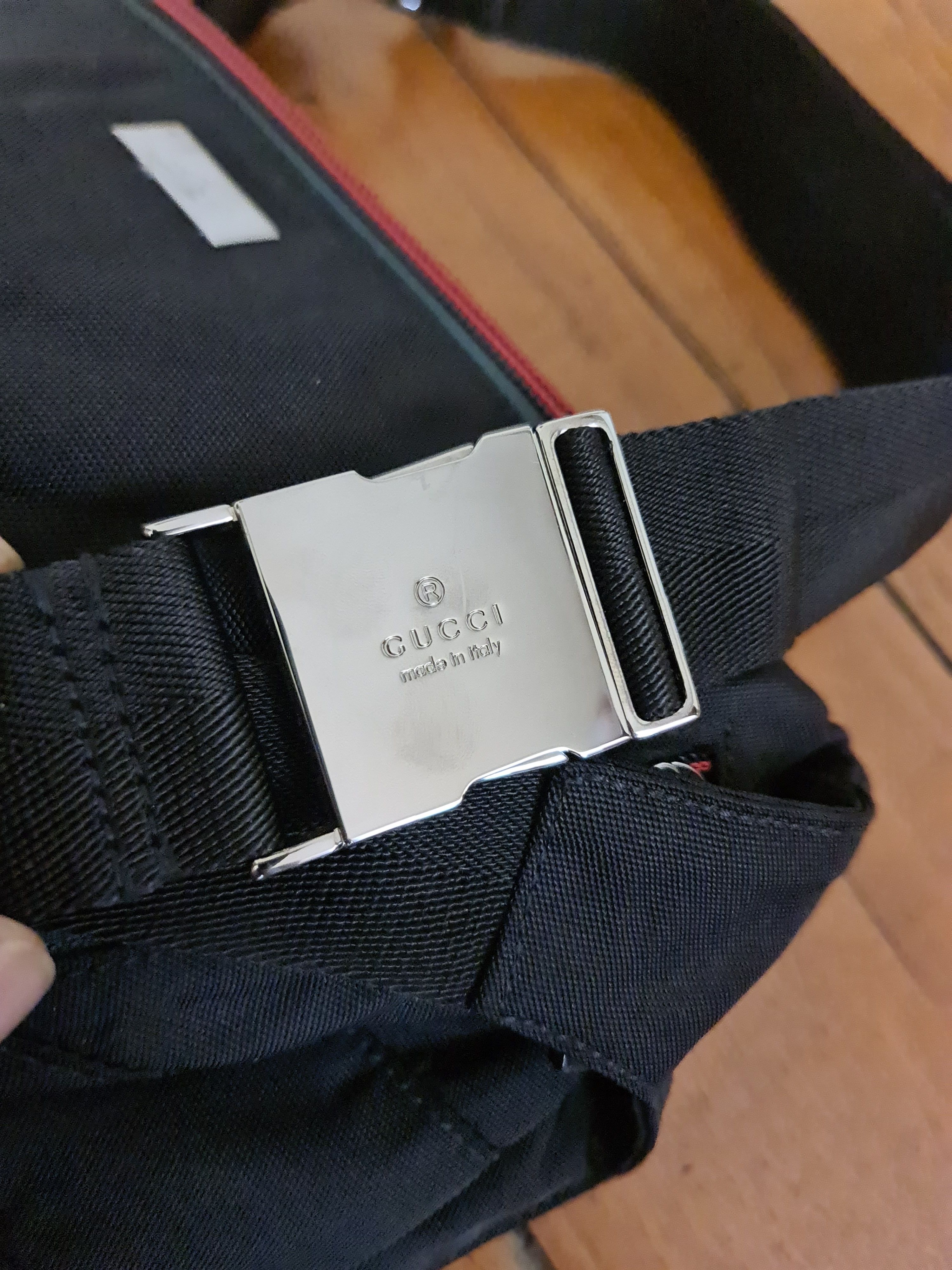 Gucci Rare GUCCI Black Canvass Web Zip Drawstring Beltbag Size ONE SIZE - 5 Thumbnail