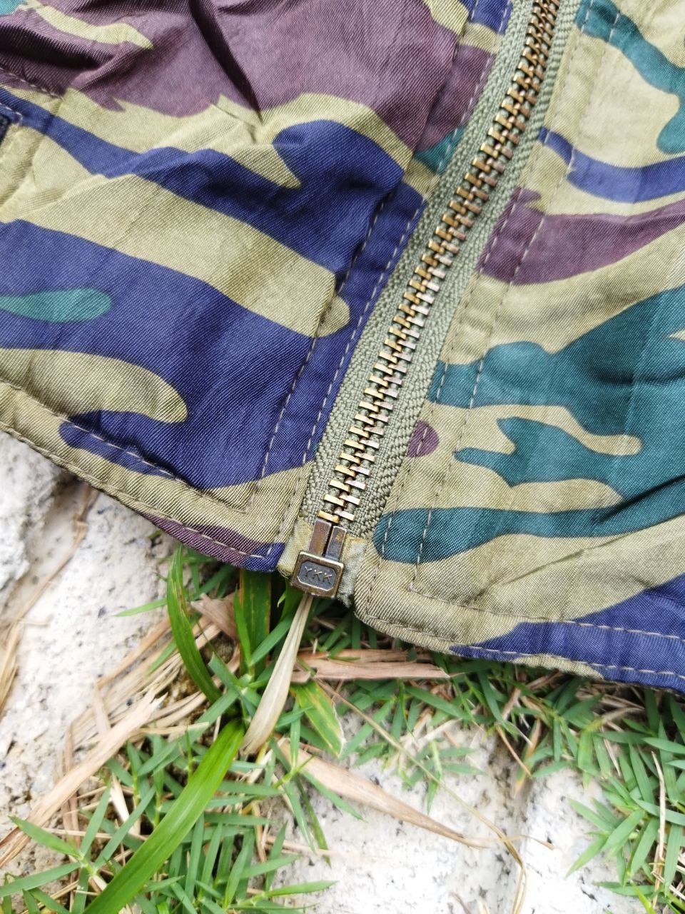 Jean Paul Gaultier Vintage Junior Gaultier Camo Cropped Oversize Jacket Size US M / EU 48-50 / 2 - 6 Thumbnail