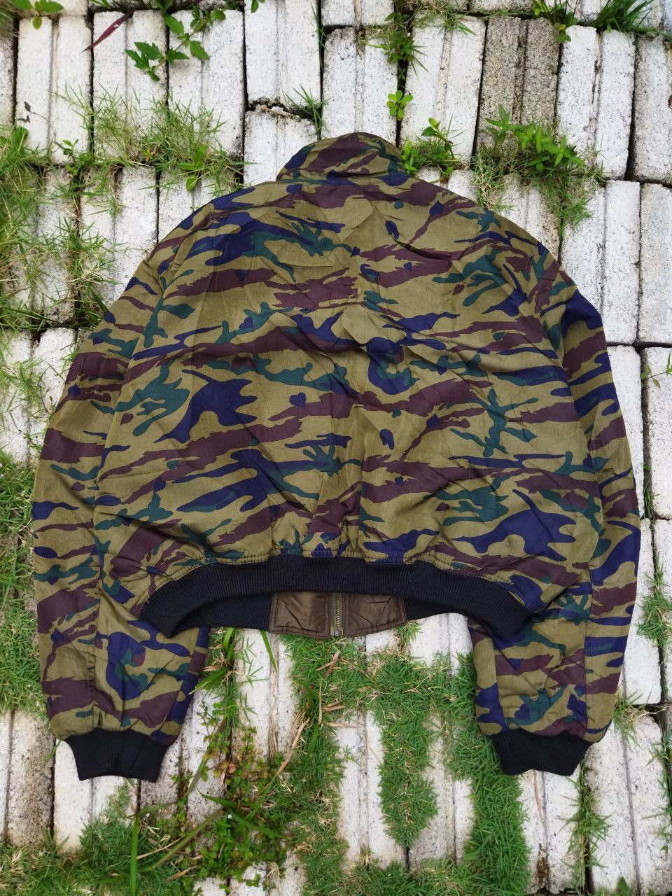 Jean Paul Gaultier Vintage Junior Gaultier Camo Cropped Oversize Jacket Size US M / EU 48-50 / 2 - 3 Thumbnail