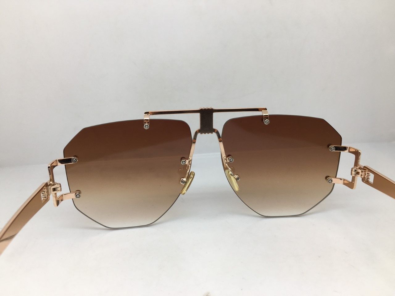 Vintage MOD N.Y.C. RAPPER HIP HOP ARTIST BEAT BOX RIMLESS SUNGLASSES Size ONE SIZE - 7 Thumbnail