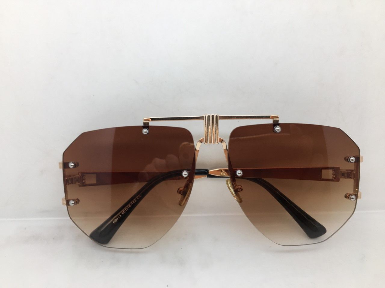 Vintage MOD N.Y.C. RAPPER HIP HOP ARTIST BEAT BOX RIMLESS SUNGLASSES Size ONE SIZE - 8 Thumbnail