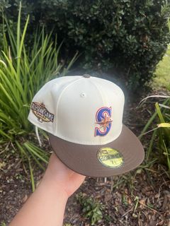 New Era Seattle Mariners Snickers Candy Collection 59FIFTY Fitted Hat