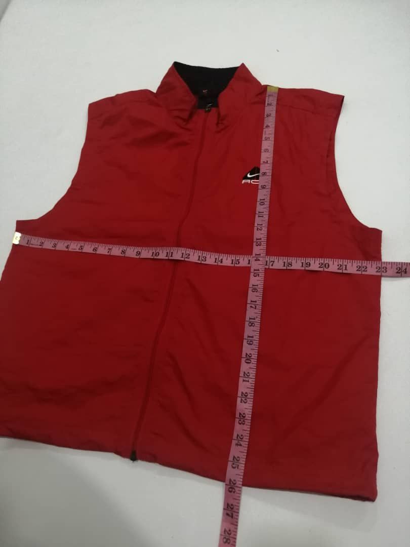 Nike ACG Nike ACG Vest Windbreaker Packable Design Size US L / EU 52-54 / 3 - 11 Thumbnail