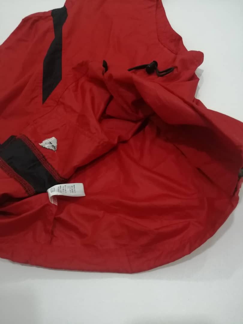 Nike ACG Nike ACG Vest Windbreaker Packable Design Size US L / EU 52-54 / 3 - 10 Thumbnail