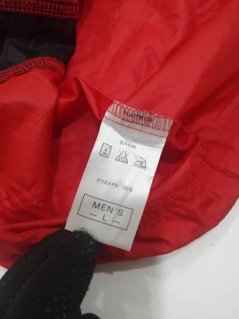 Nike ACG Nike ACG Vest Windbreaker Packable Design Size US L / EU 52-54 / 3 - 7 Thumbnail