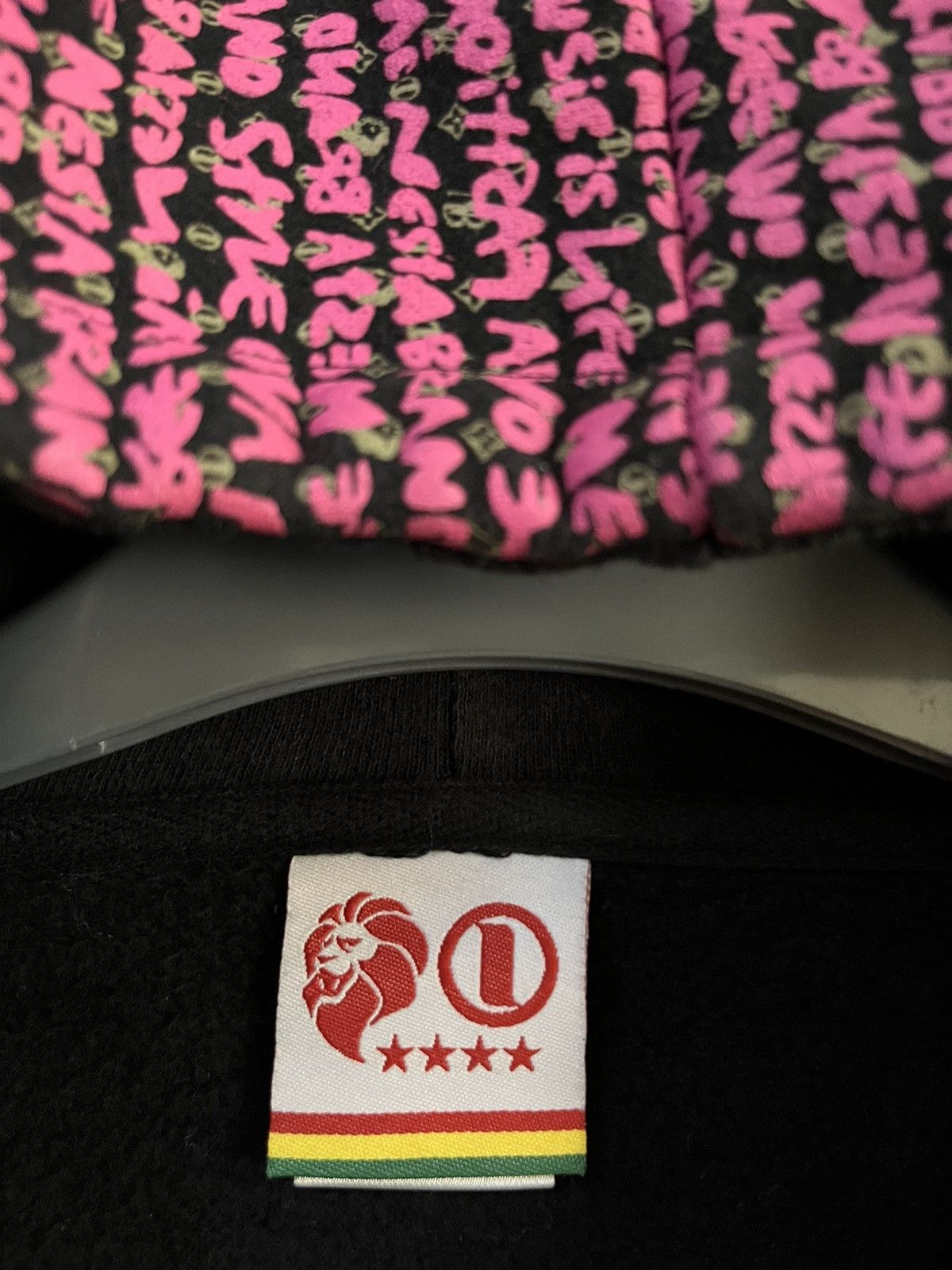 Japanese Brand nesta brand bob marley #D1 Size US M / EU 48-50 / 2 - 6 Thumbnail