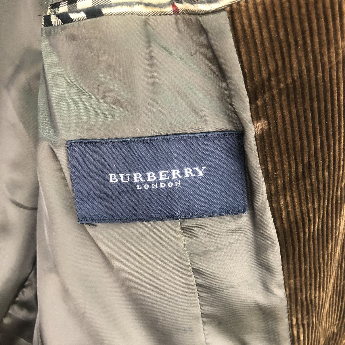 Burberry Vintage Burberry London Corduroy Blazers Size US L / EU 52-54 / 3 - 16 Thumbnail