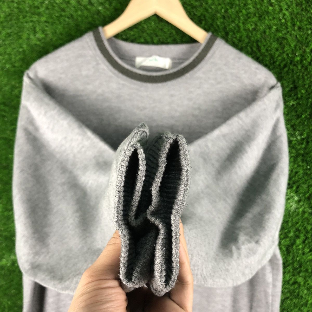 Pierre Balmain Vintage Pierre Balmain Vent Vert Sweatshirt Big Logo Size US M / EU 48-50 / 2 - 4 Thumbnail