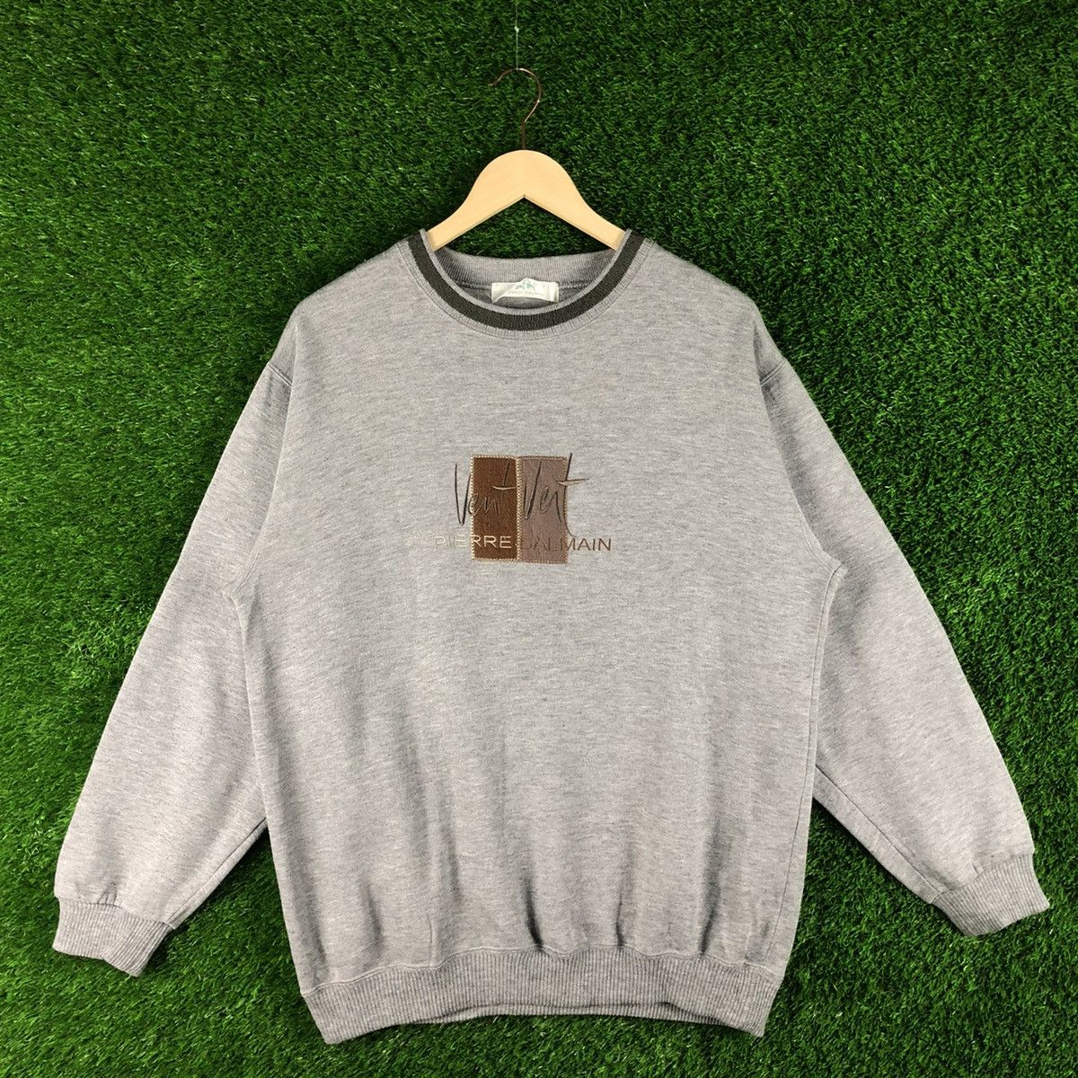 Pierre Balmain Vintage Pierre Balmain Vent Vert Sweatshirt Big Logo Size US M / EU 48-50 / 2 - 1 Thumbnail