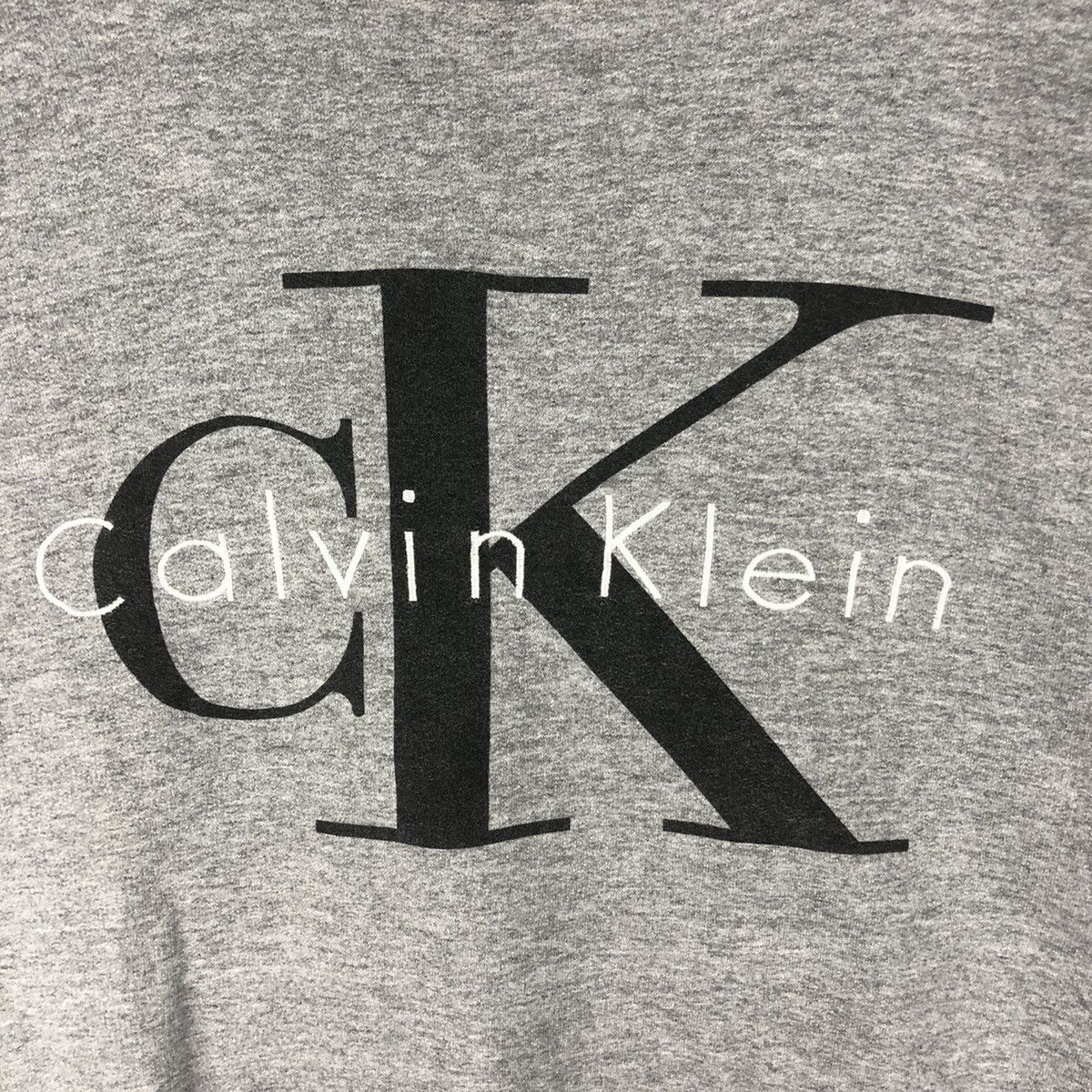 Calvin Klein × Vintage Vintage Calvin Klein Big Logo Sweatshirt Embroidered Size US M / EU 48-50 / 2 - 3 Thumbnail