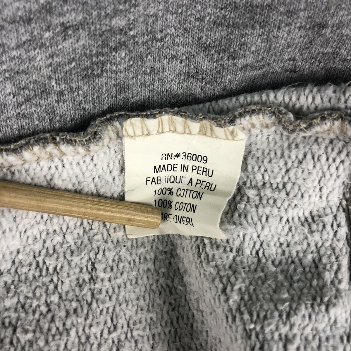 Calvin Klein × Vintage Vintage Calvin Klein Big Logo Sweatshirt Embroidered Size US M / EU 48-50 / 2 - 7 Thumbnail