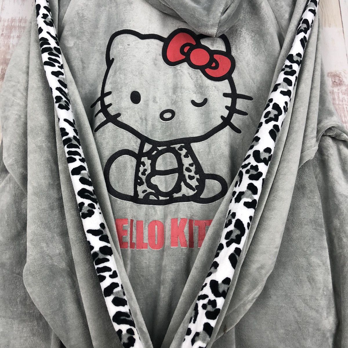 Cartoon Network Vintage Hello Kitty Big Logo Zip Up Hoodie Size US L / EU 52-54 / 3 - 7 Thumbnail