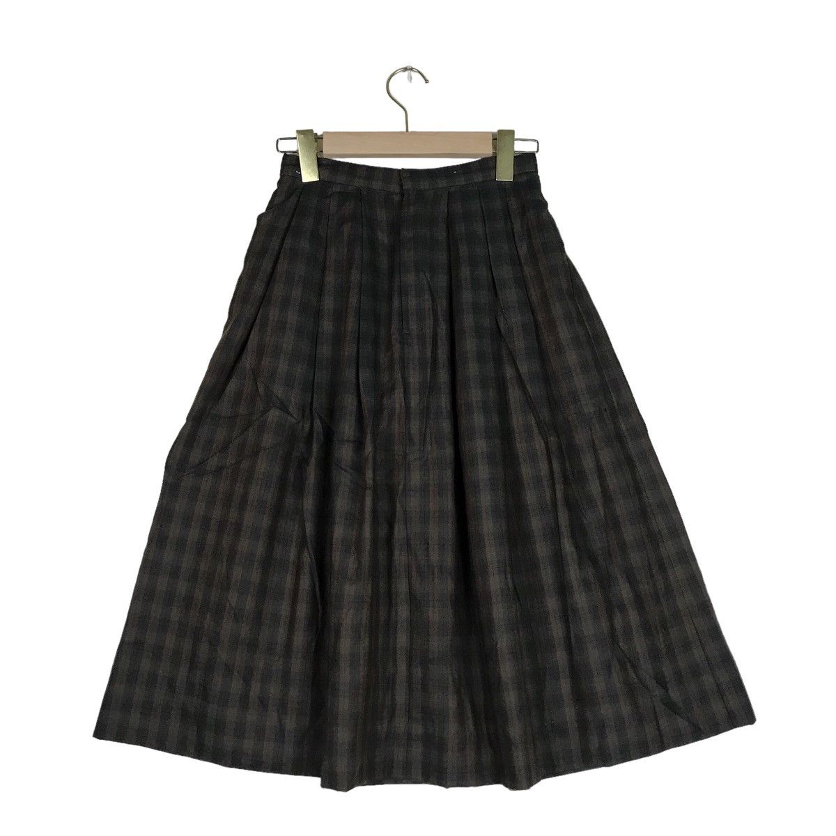 Burberrys’ Box Pleated Plaid Skirt