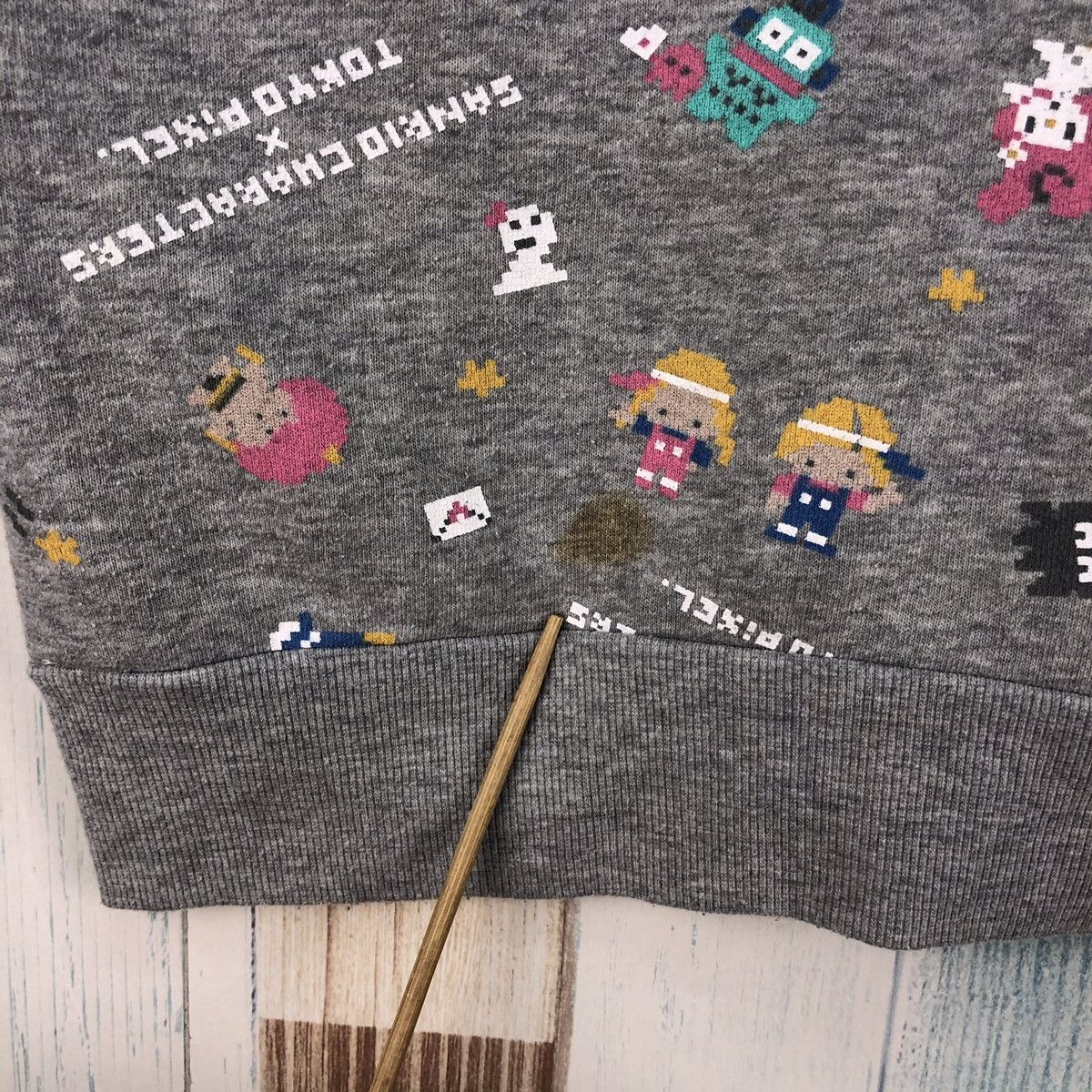 Cartoon Network × Vintage Vintage Sanrio Characters X Tokyo Pixel Hoodie Size US L / EU 52-54 / 3 - 7 Thumbnail