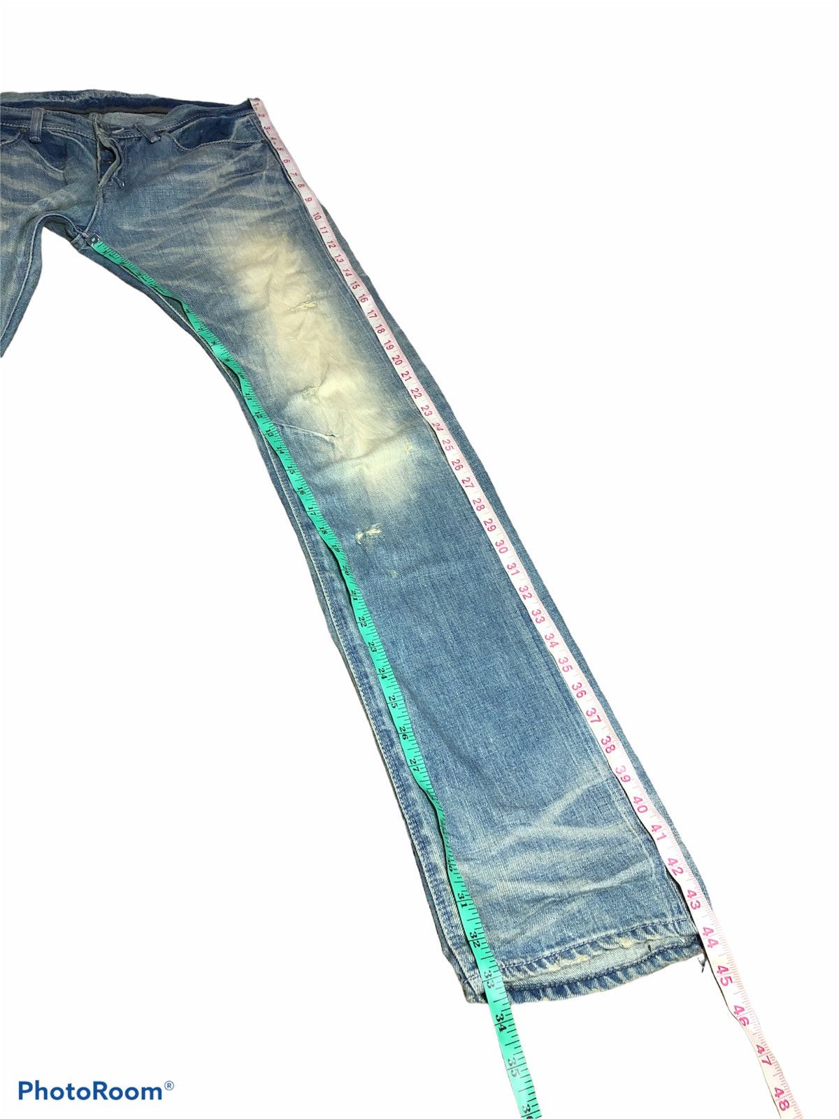 GOSTAR DE FUGA SELVEDGE⚡️⚡️DISTRESSED WASHED BLUE DENIM Size US 33 - 11 Thumbnail