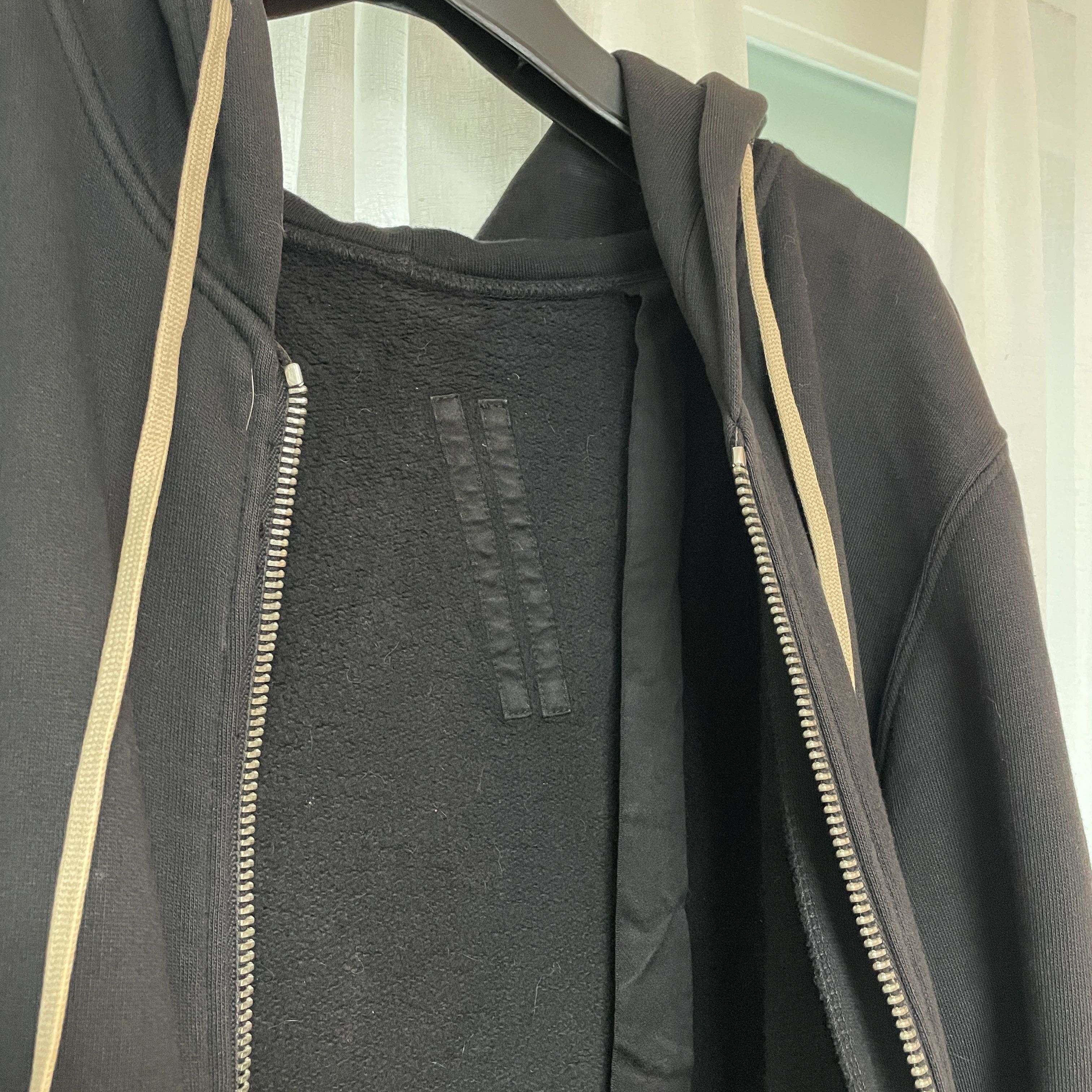 Rick Owens Rare! Long Hood from Rick Owens archive! Oversized tail with Size US M / EU 48-50 / 2 - 6 Thumbnail