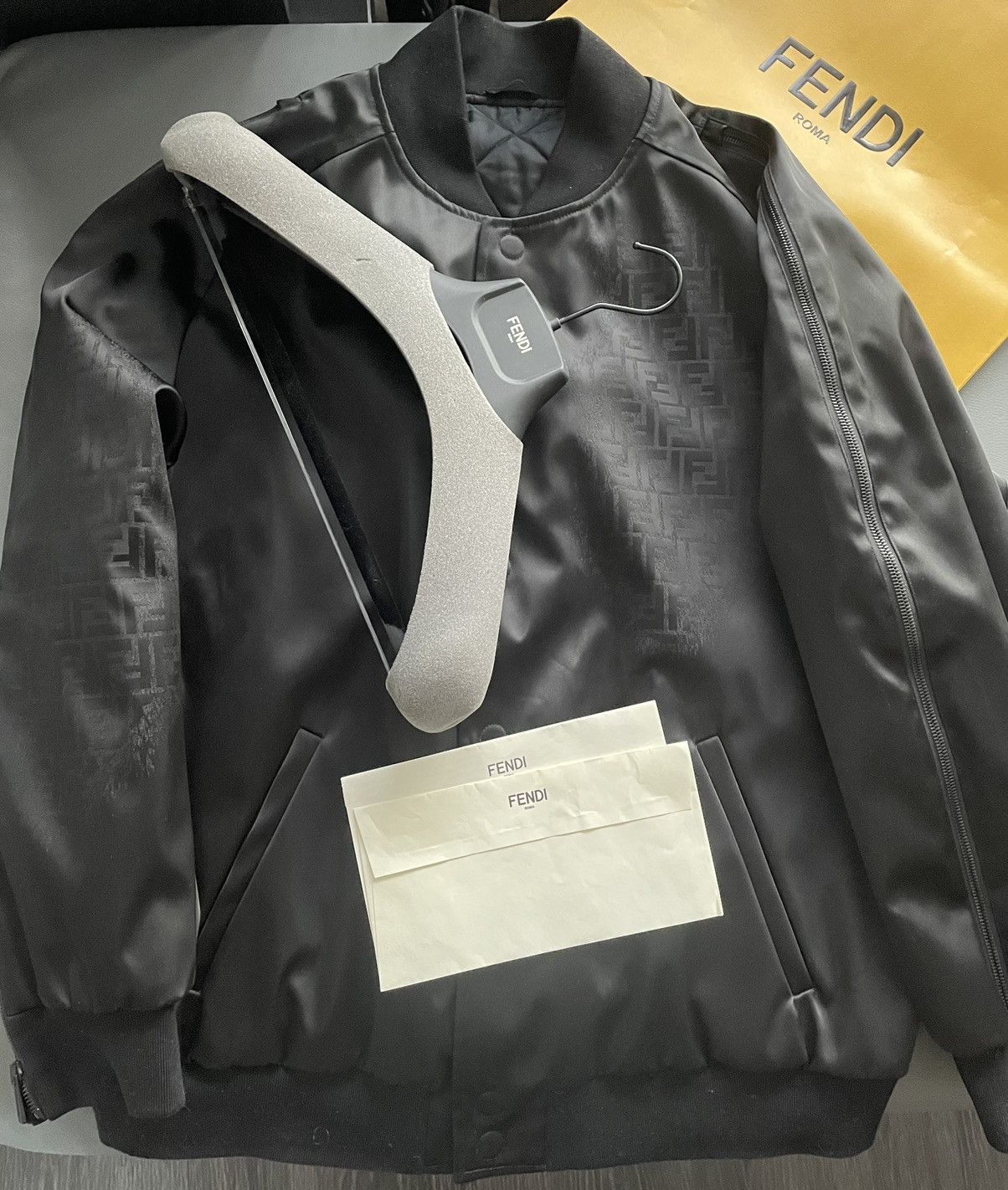 Fendi $3K Value Fendi FF Monogram Bomber Jacket Super Runway Size US L / EU 52-54 / 3 - 3 Thumbnail