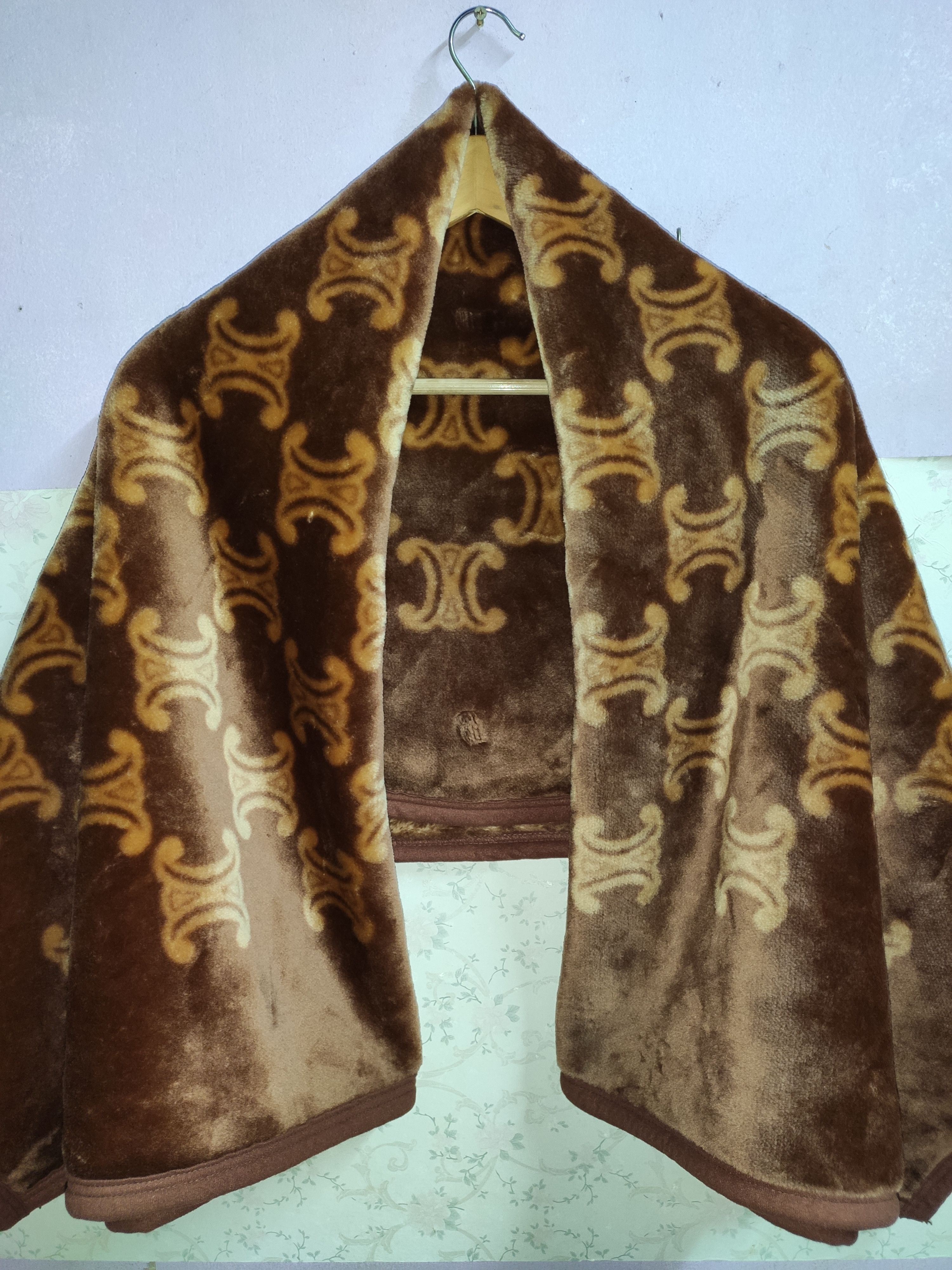 Celine Monogram Wool Cashmere Blanket Scarf Size ONE SIZE - 2 Thumbnail