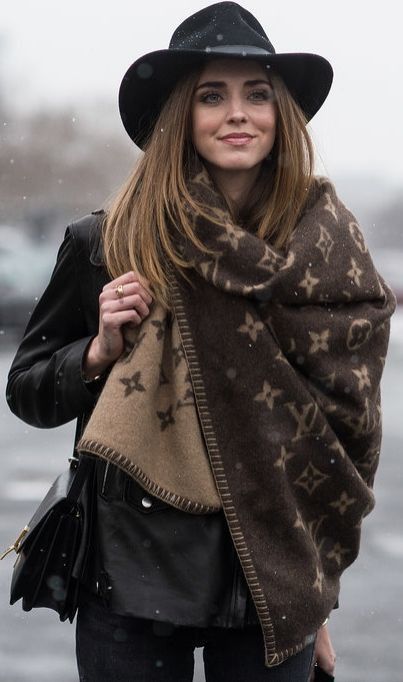 Celine Monogram Wool Cashmere Blanket Scarf Size ONE SIZE - 3 Thumbnail