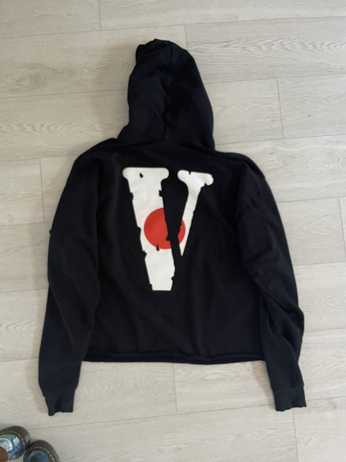 Vlone Japanese Friends Size US L / EU 52-54 / 3 - 1 Thumbnail
