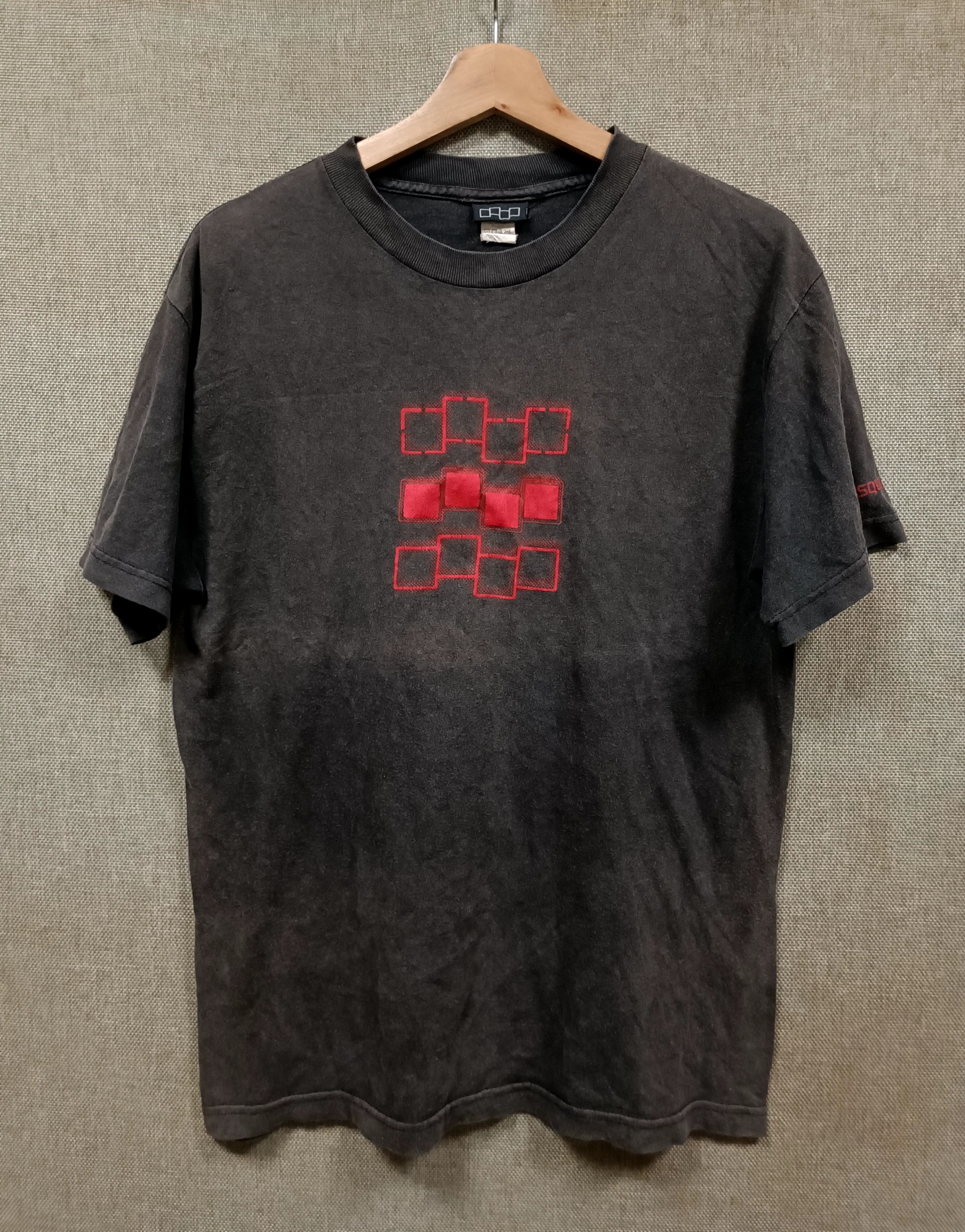 FOURSQUARE × Vintage vintage t shirt foursquare distressed Size US M / EU 48-50 / 2 - 1 Thumbnail