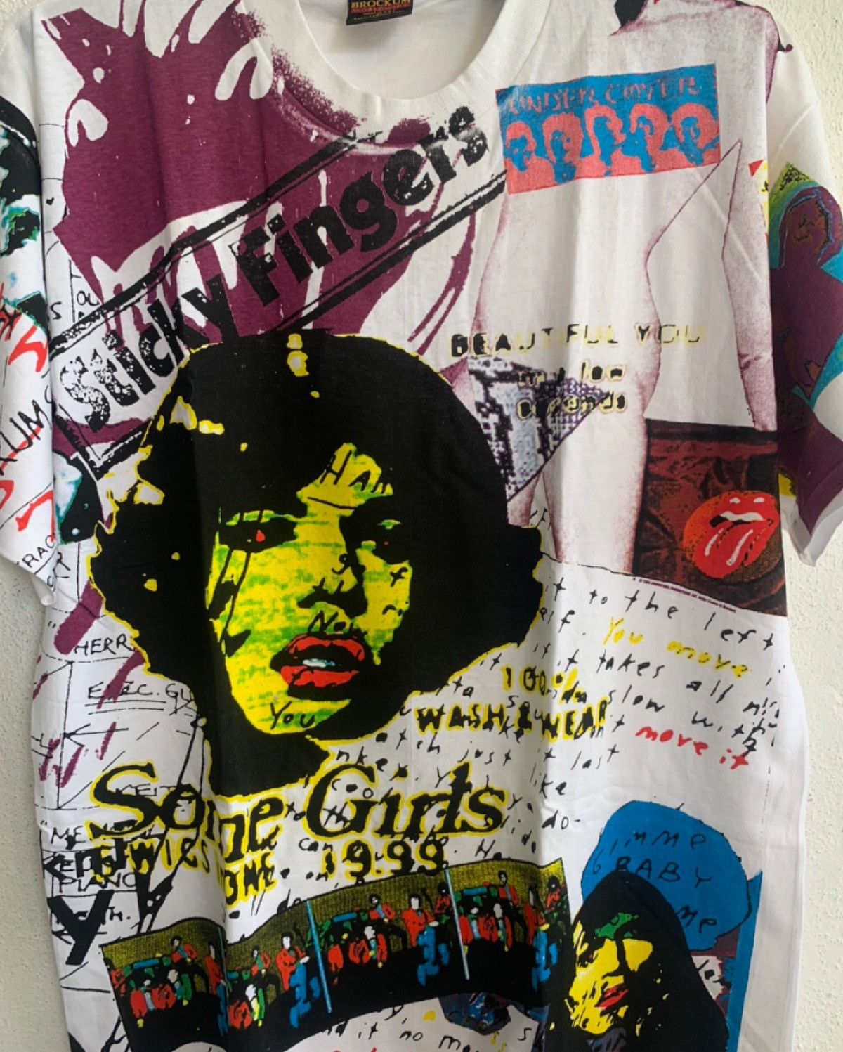 Band Tees Vintage 90s Rolling Stones Sticky Fingers Tour T Shirt Size US XL / EU 56 / 4 - 2 Thumbnail