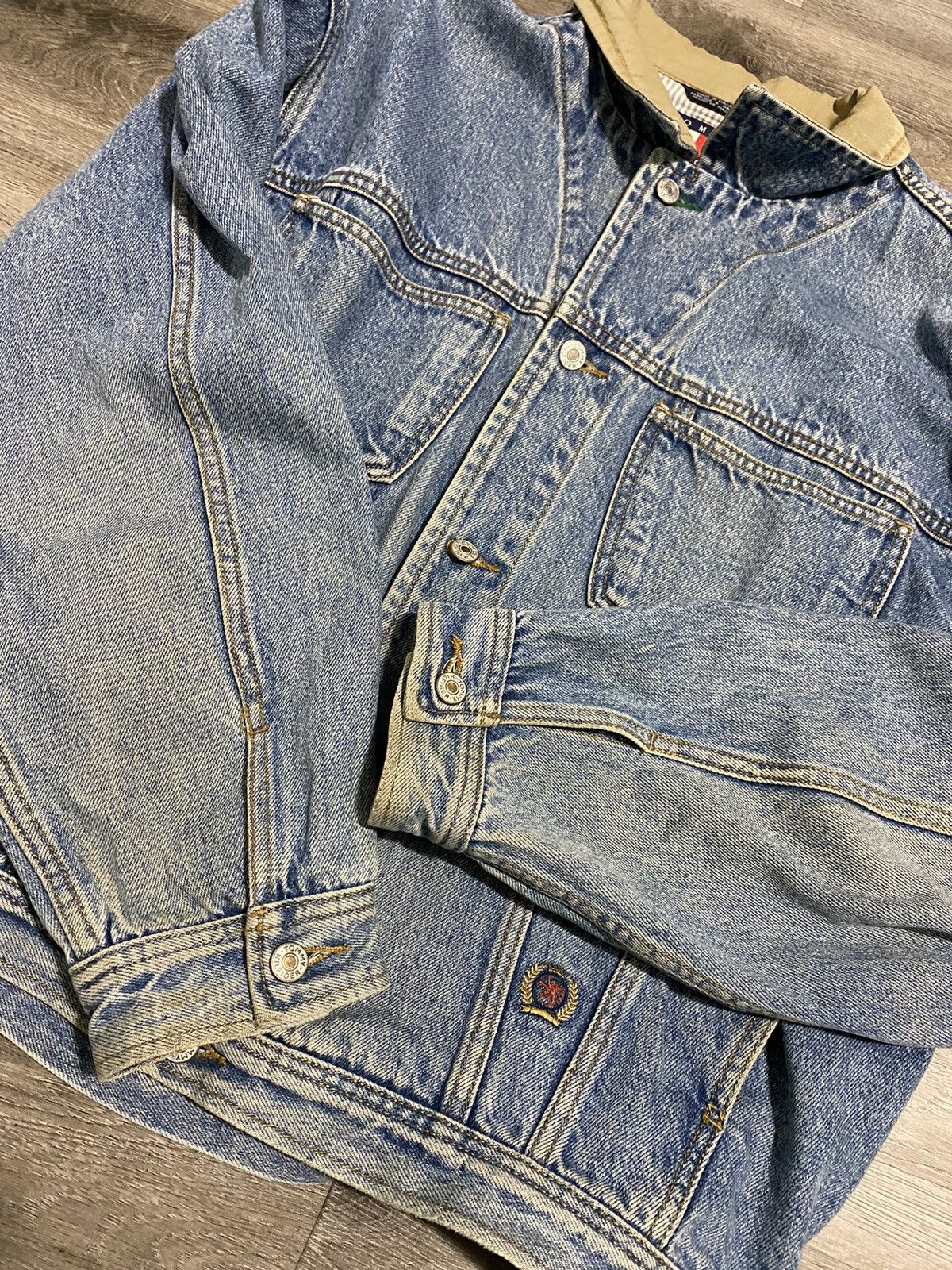 Tommy Hilfiger × Vintage Vintage 1990s Tommy Hilfiger Denim Crest Jacket Size US XL / EU 56 / 4 - 7 Thumbnail