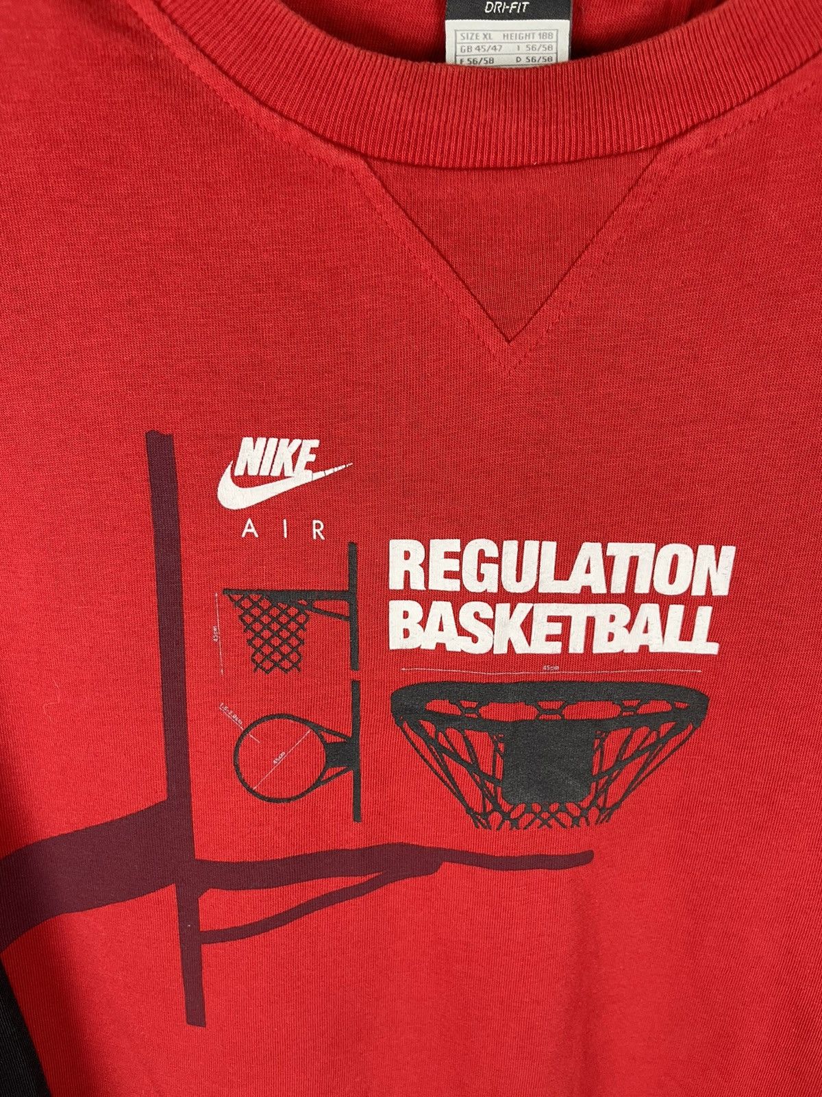 Nike Nike vintage y2k Basketball Regulation red black sweatshirt Size US XL / EU 56 / 4 - 5 Thumbnail