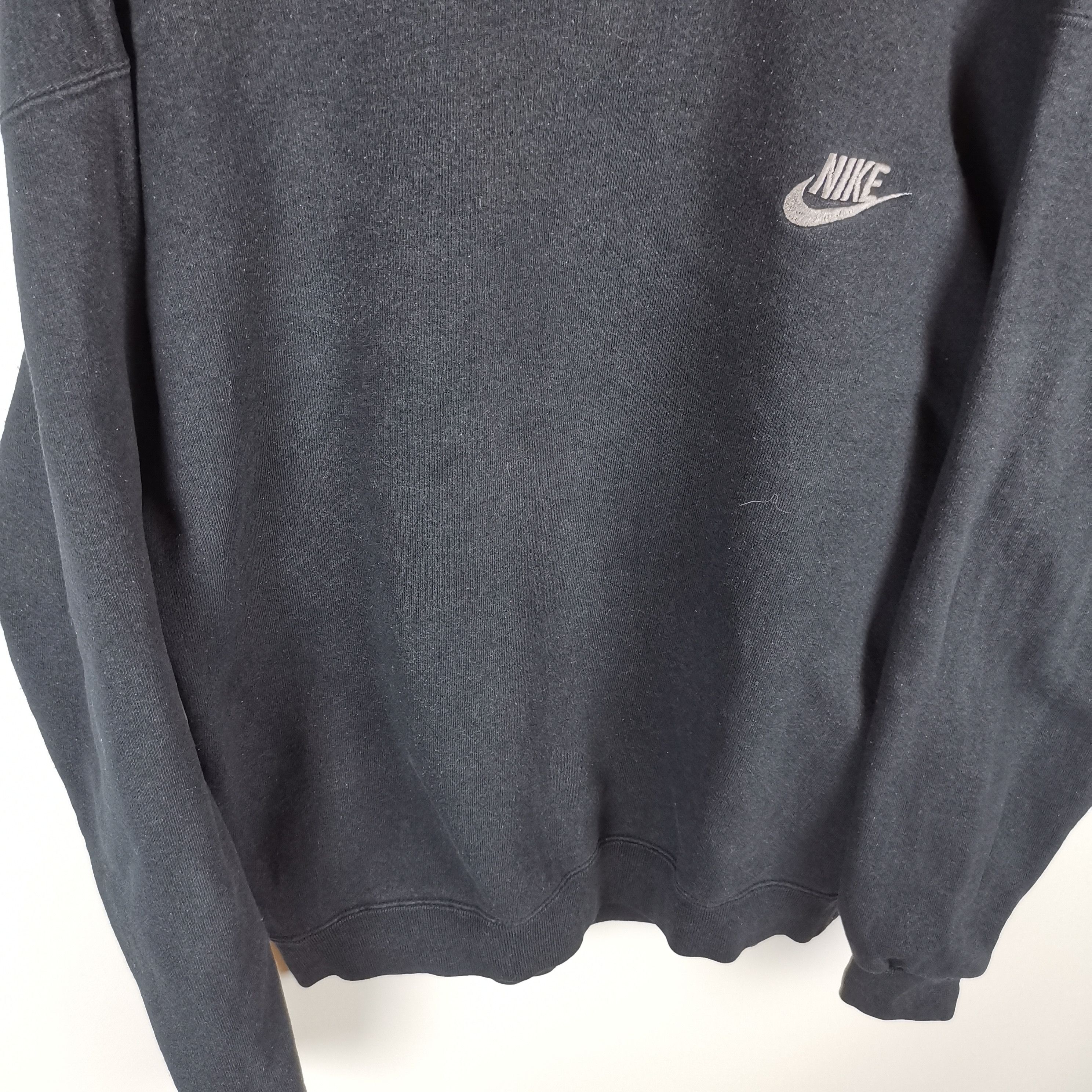 Nike Nike vintage 90s black logo sweatshirt Size US S / EU 44-46 / 1 - 4 Thumbnail